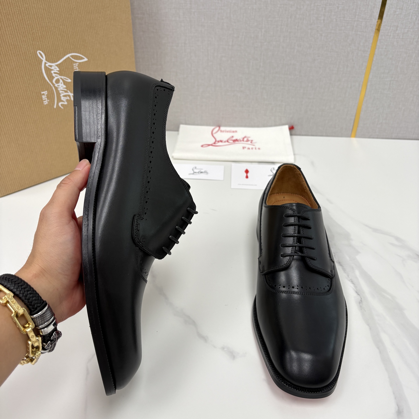💋💍 CL 新品男士正装鞋皮鞋 Christia* Loubouti* 红底鞋 皮革肌理与红底美学的绅士