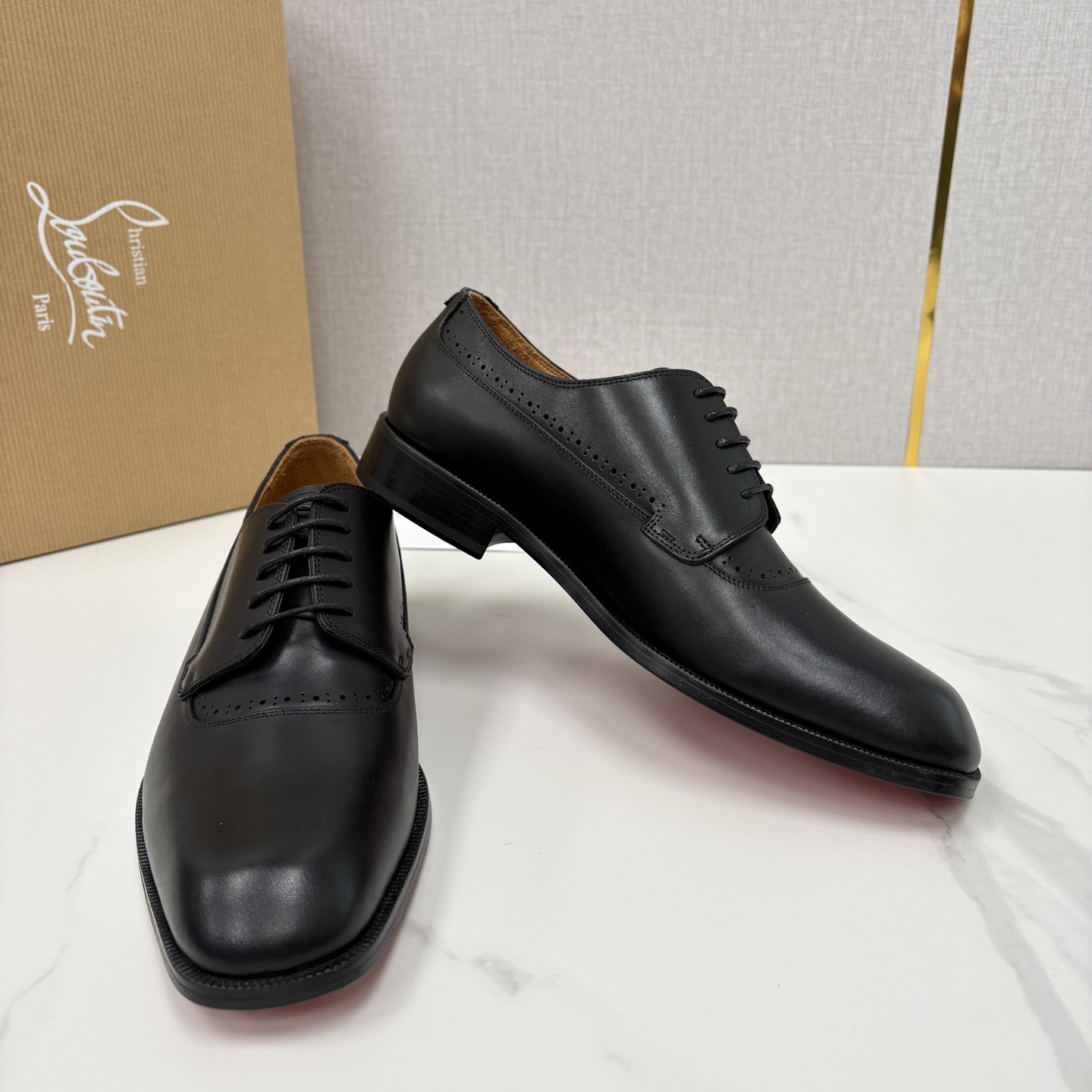 💋💍 CL 新品男士正装鞋皮鞋 Christia* Loubouti* 红底鞋 皮革肌理与红底美学的绅士