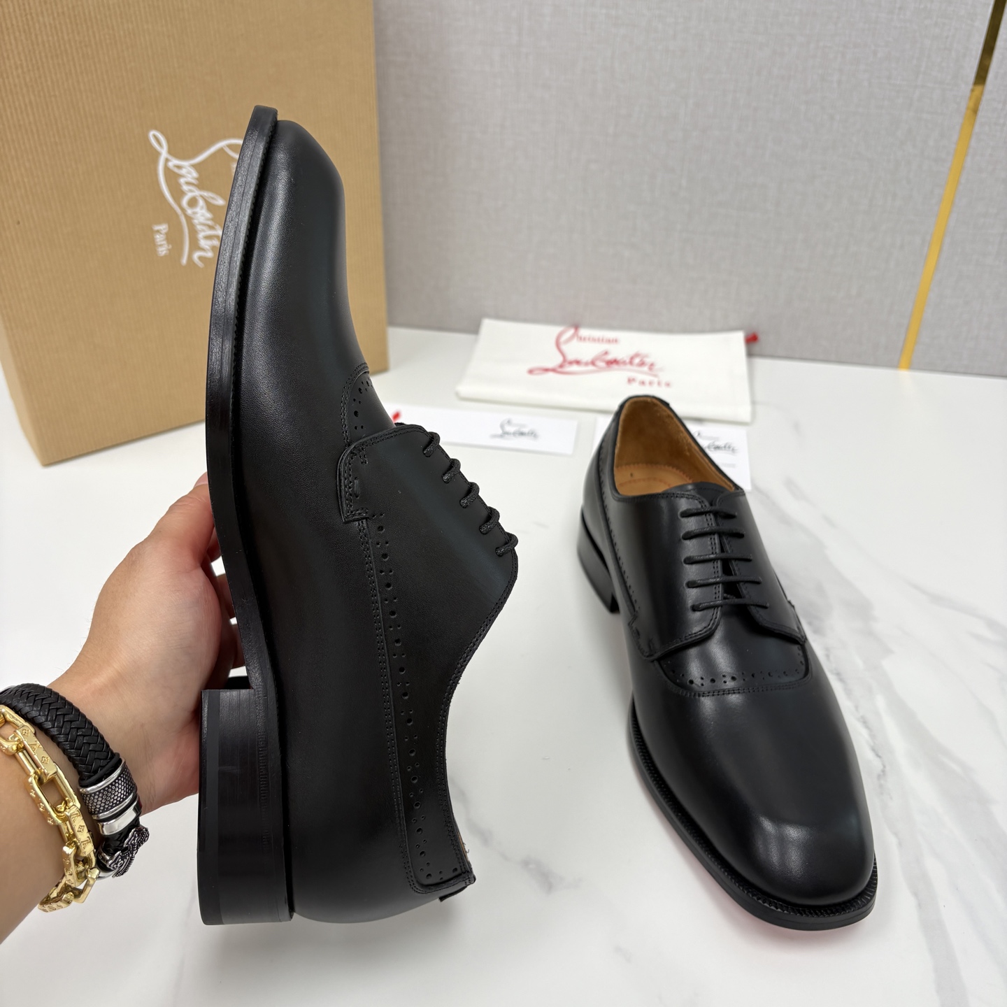 💋💍 CL 新品男士正装鞋皮鞋 Christia* Loubouti* 红底鞋 皮革肌理与红底美学的绅士