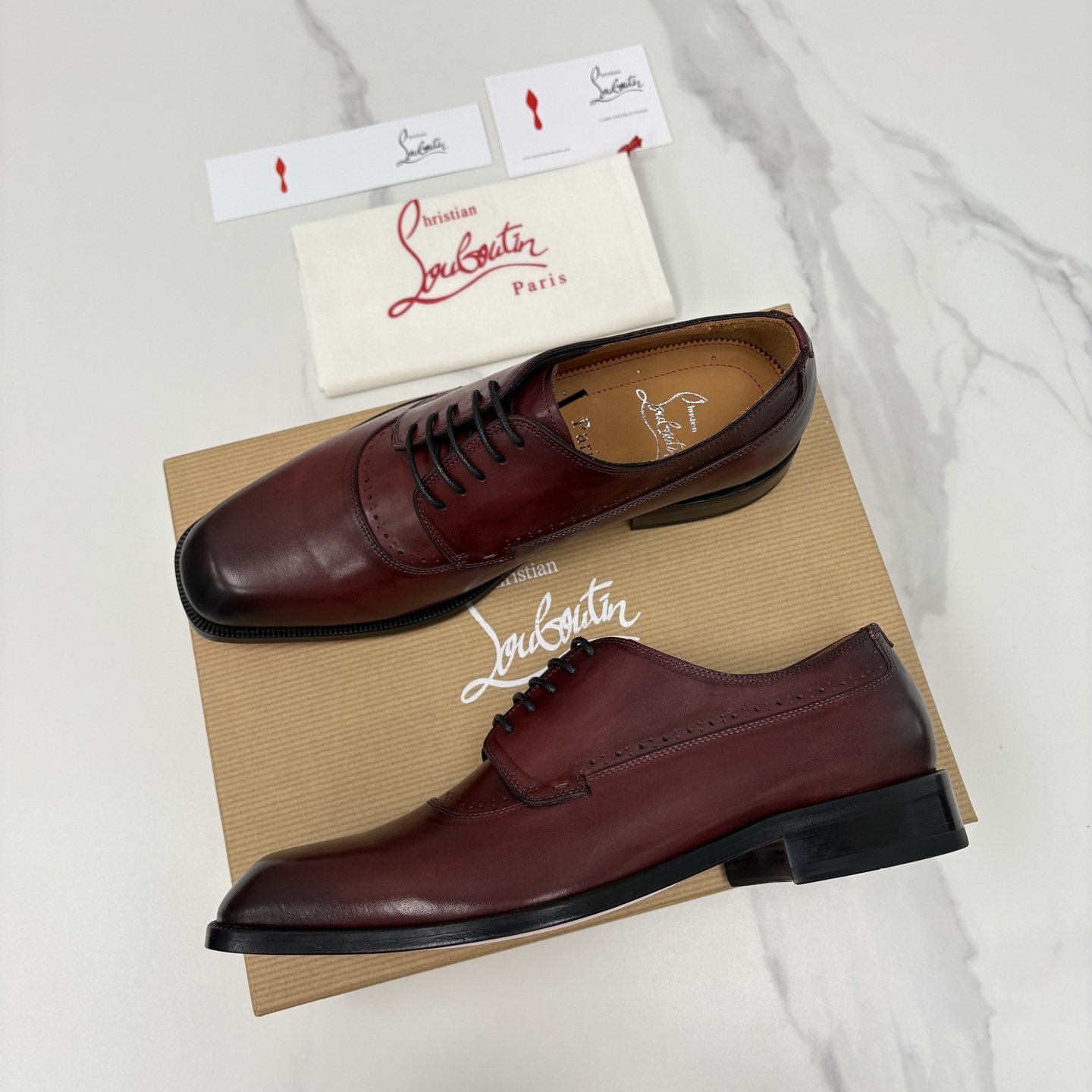 💋💍 CL 新品男士正装鞋皮鞋 Christia* Loubouti* 红底鞋 皮革肌理与红底美学的绅士