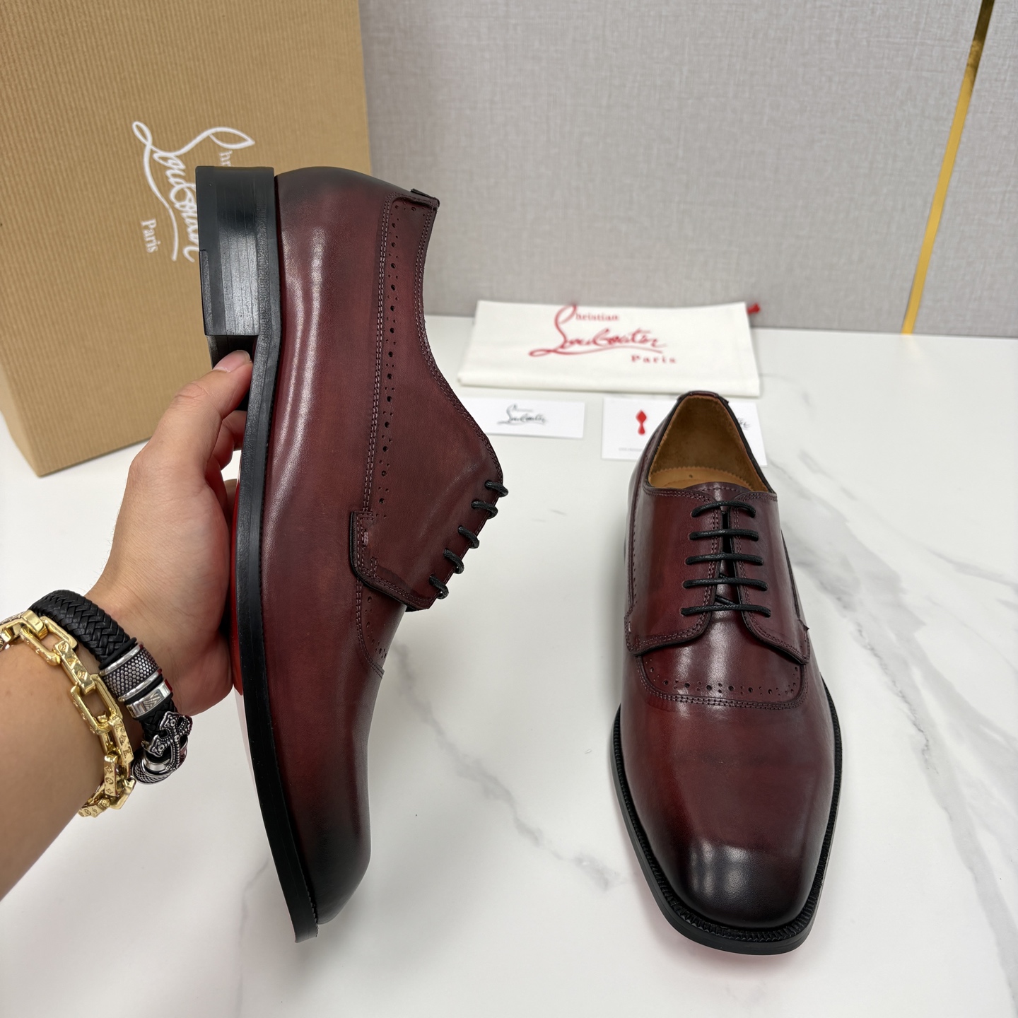 💋💍 CL 新品男士正装鞋皮鞋 Christia* Loubouti* 红底鞋 皮革肌理与红底美学的绅士