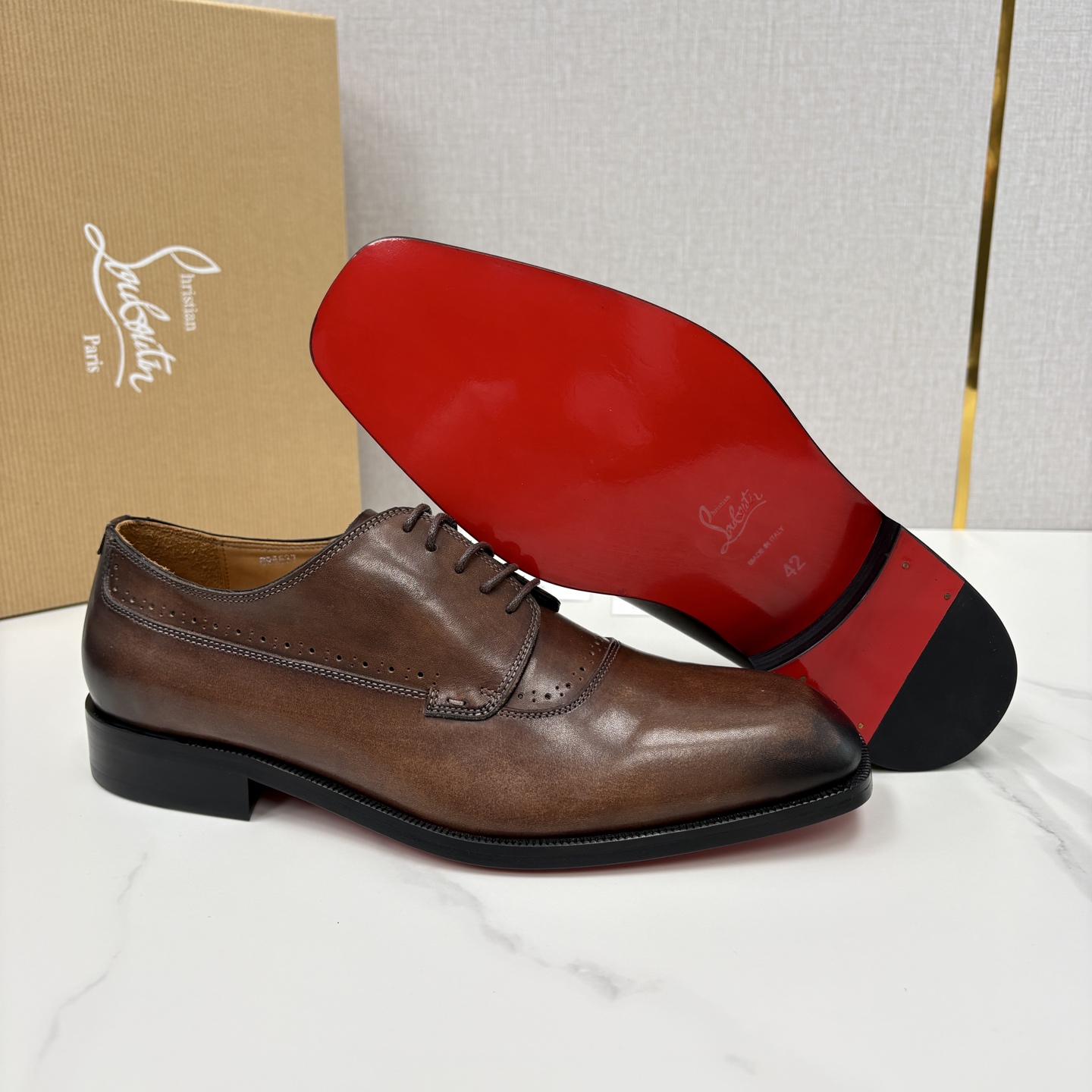 💋💍 CL 新品男士正装鞋皮鞋 Christia* Loubouti* 红底鞋 皮革肌理与红底美学的绅士