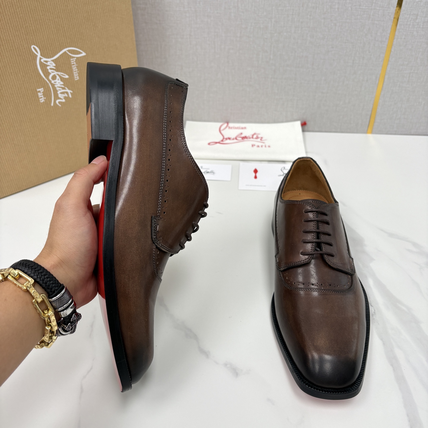 💋💍 CL 新品男士正装鞋皮鞋 Christia* Loubouti* 红底鞋 皮革肌理与红底美学的绅士