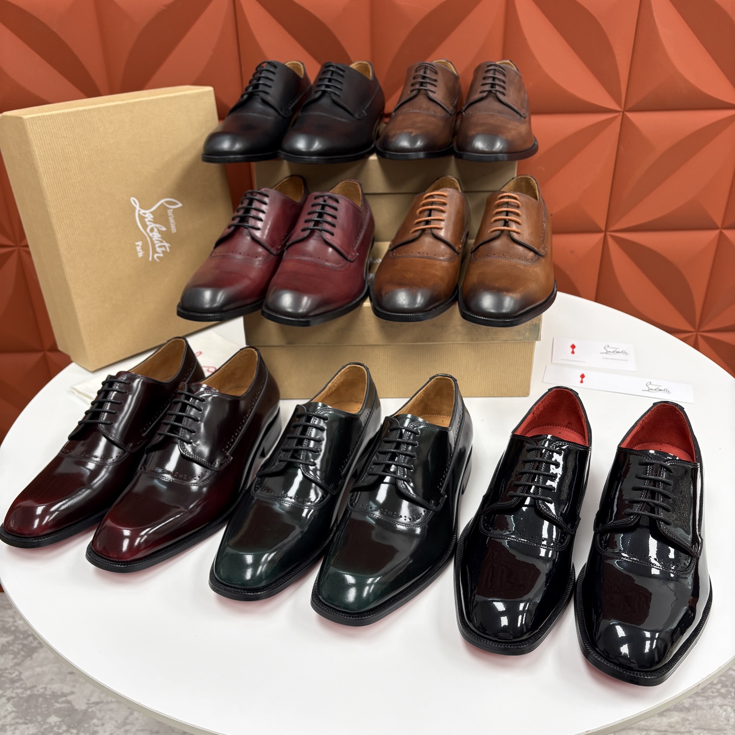 💋💍 CL 新品男士正装鞋皮鞋 Christia* Loubouti* 红底鞋 皮革肌理与红底美学的绅士