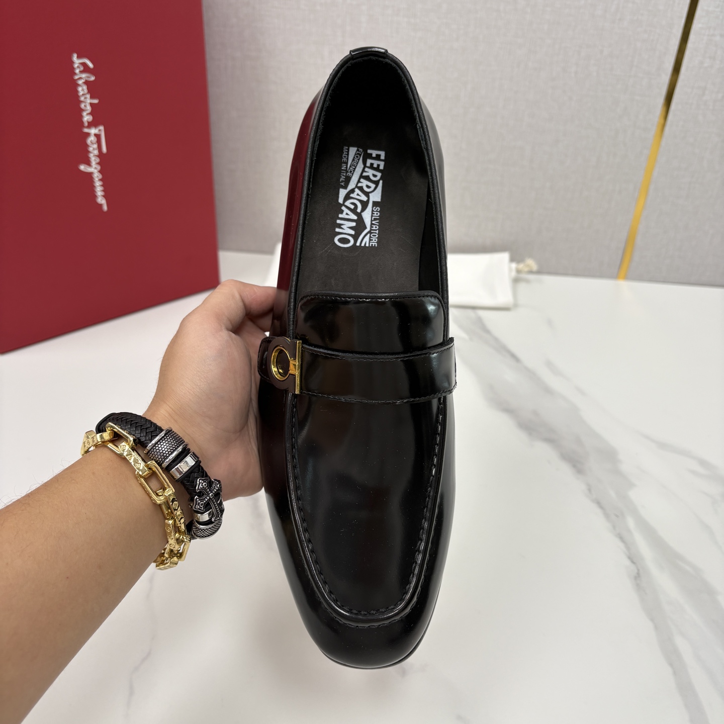 💋💍 SF 菲拉** 专柜同步新款 男士便鞋 可休闲可正装莫卡辛乐福皮鞋 经典造型体现正装时髦魅力，全新