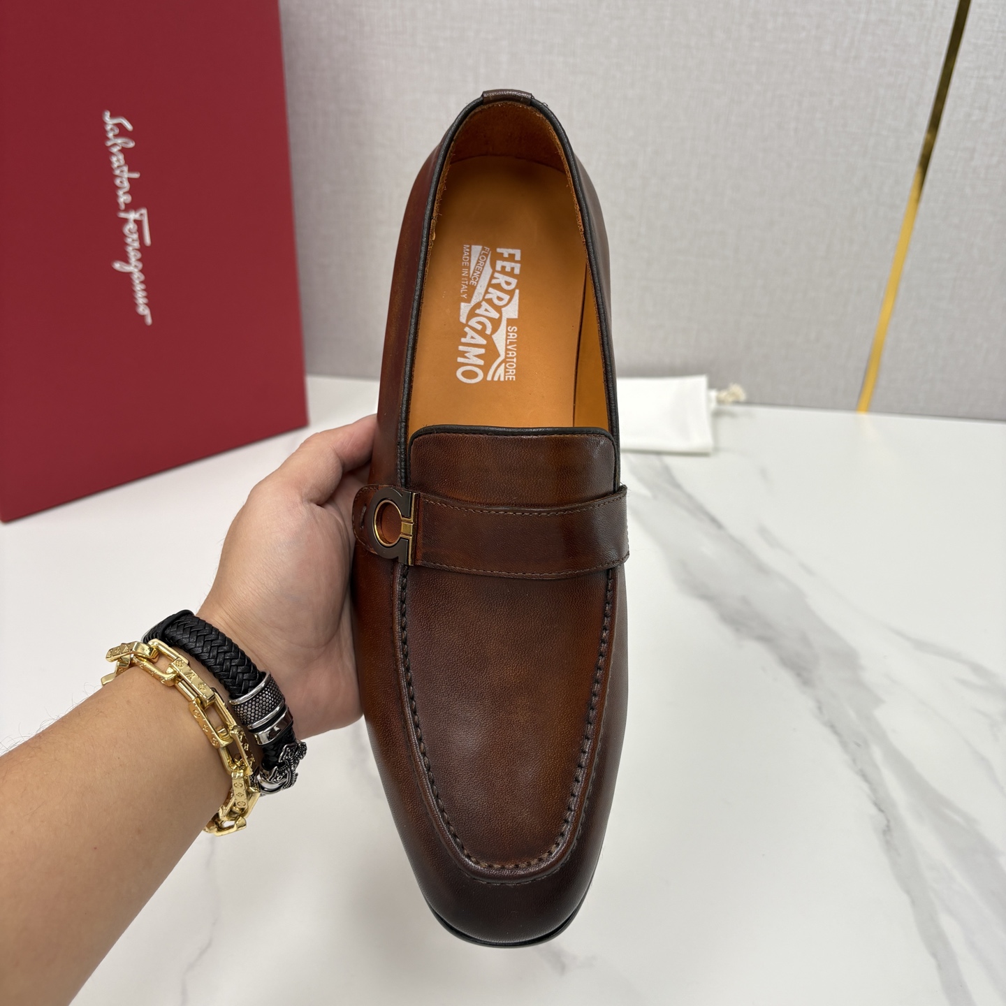 💋💍 SF 菲拉** 专柜同步新款 男士便鞋 可休闲可正装莫卡辛乐福皮鞋 经典造型体现正装时髦魅力，全新