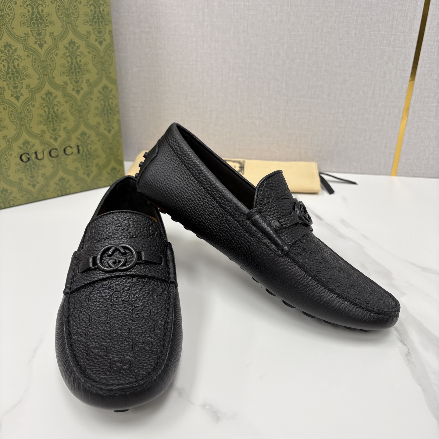 💋💍 G家 代购版 官网同步发售 GUCC* 古～驰 饰马衔扣男士驾车鞋 官方 7,300 经典款式豆豆