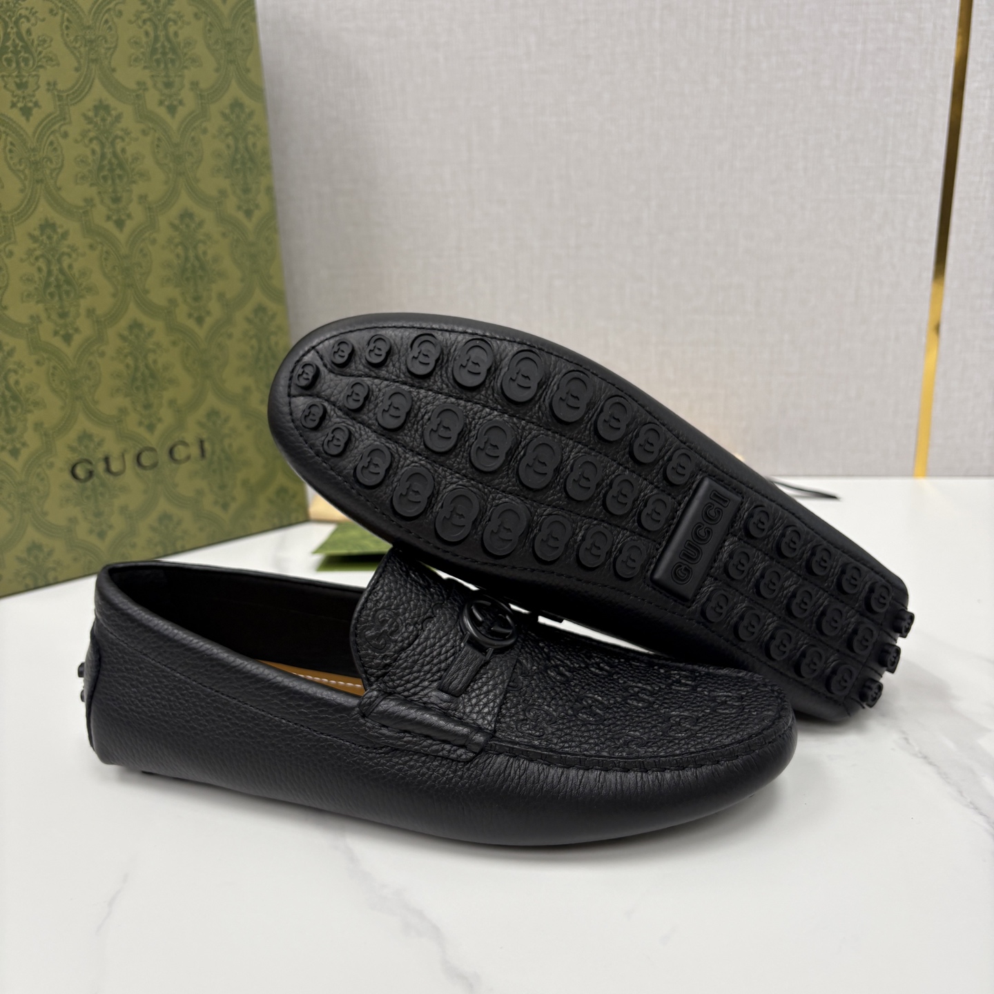 💋💍 G家 代购版 官网同步发售 GUCC* 古～驰 饰马衔扣男士驾车鞋 官方 7,300 经典款式豆豆