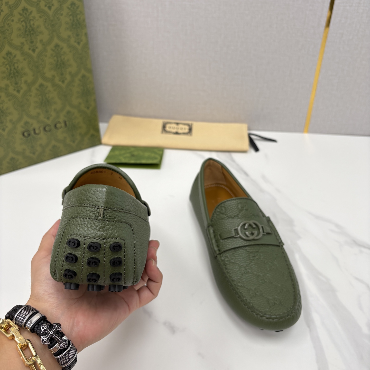 💋💍 G家 代购版 官网同步发售 GUCC* 古～驰 饰马衔扣男士驾车鞋 官方 7,300 经典款式豆豆