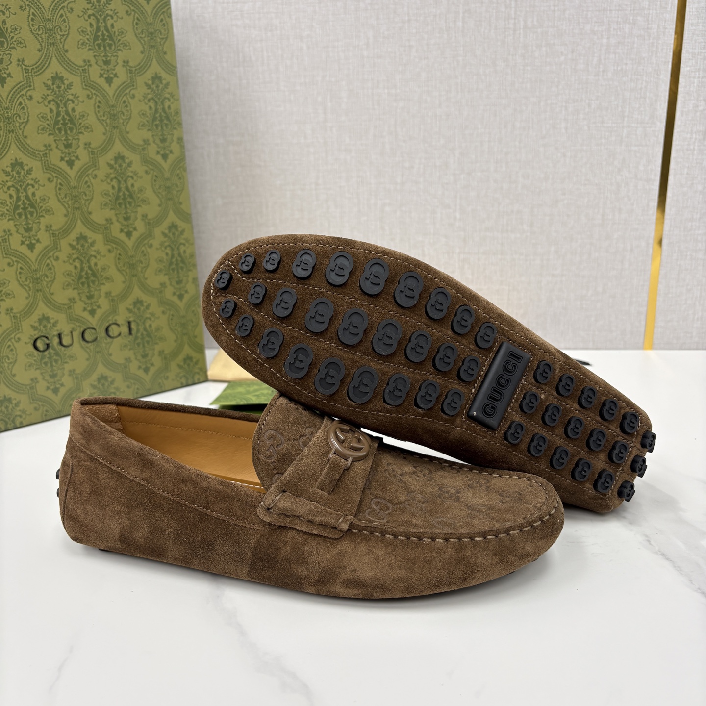 💋💍 G家 代购版 官网同步发售 GUCC* 古～驰 饰马衔扣男士驾车鞋 官方 7,300 经典款式豆豆