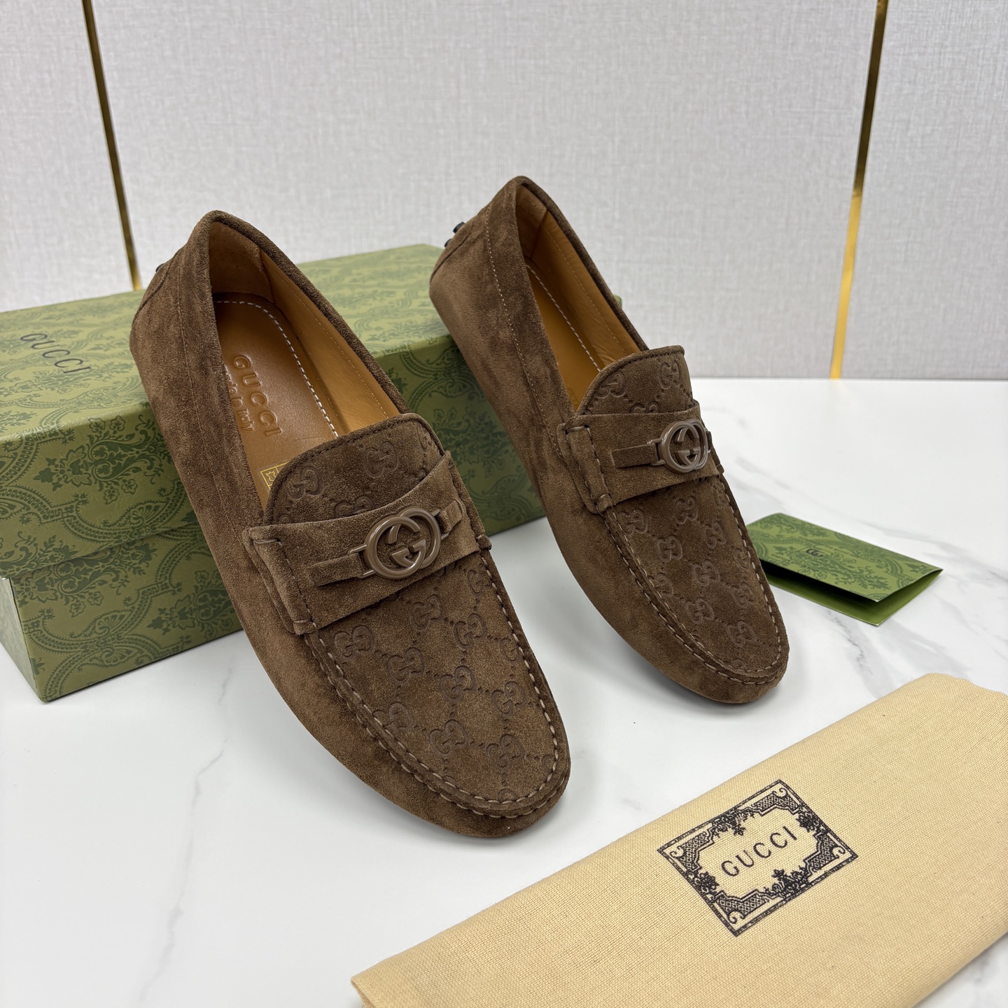 💋💍 G家 代购版 官网同步发售 GUCC* 古～驰 饰马衔扣男士驾车鞋 官方 7,300 经典款式豆豆