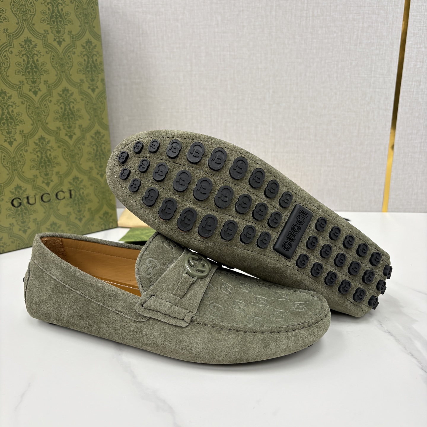 💋💍 G家 代购版 官网同步发售 GUCC* 古～驰 饰马衔扣男士驾车鞋 官方 7,300 经典款式豆豆