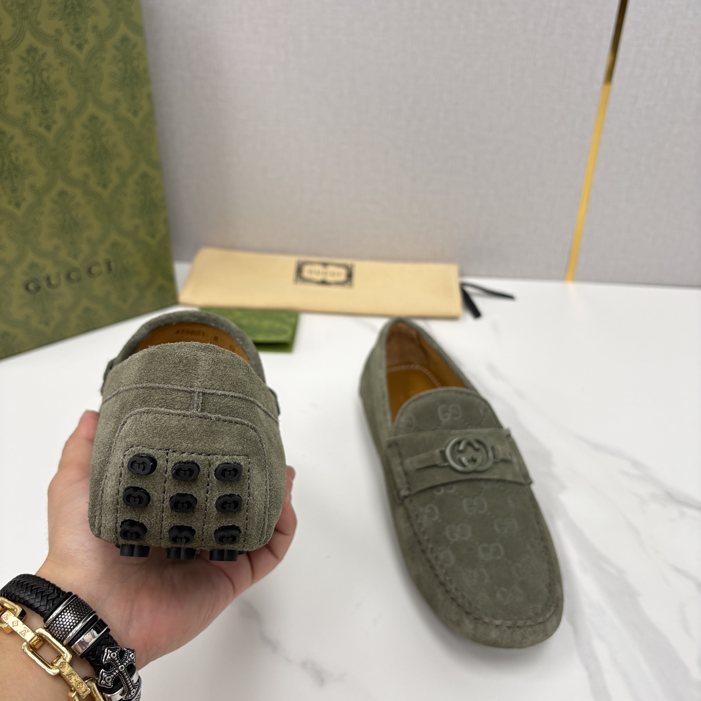 💋💍 G家 代购版 官网同步发售 GUCC* 古～驰 饰马衔扣男士驾车鞋 官方 7,300 经典款式豆豆