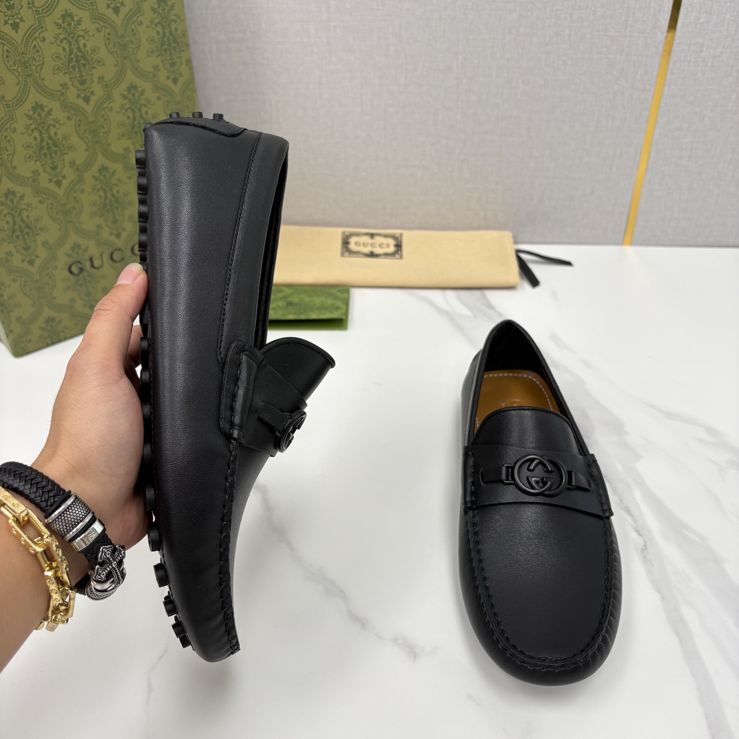 💋💍 G家 代购版 官网同步发售 GUCC* 古～驰 饰马衔扣男士驾车鞋 官方 7,300 经典款式豆豆