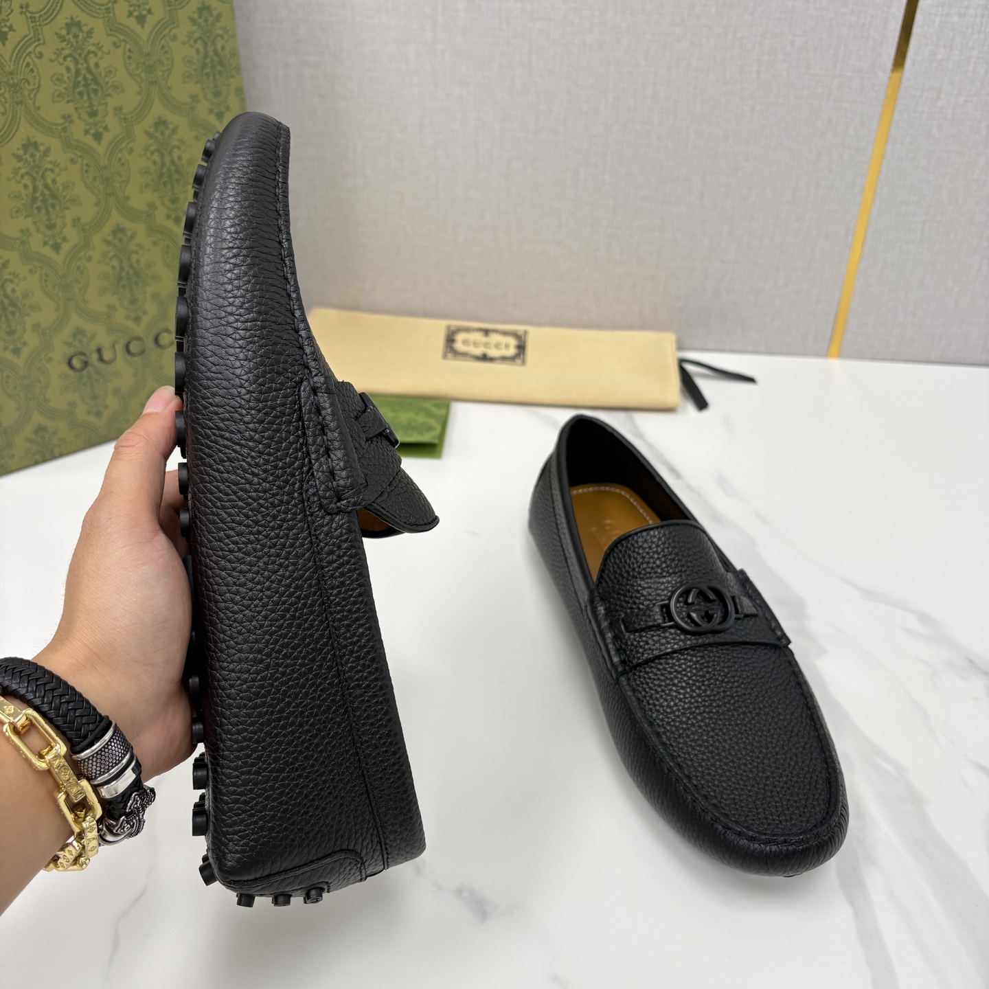 💋💍 G家 代购版 官网同步发售 GUCC* 古～驰 饰马衔扣男士驾车鞋 官方 7,300 经典款式豆豆