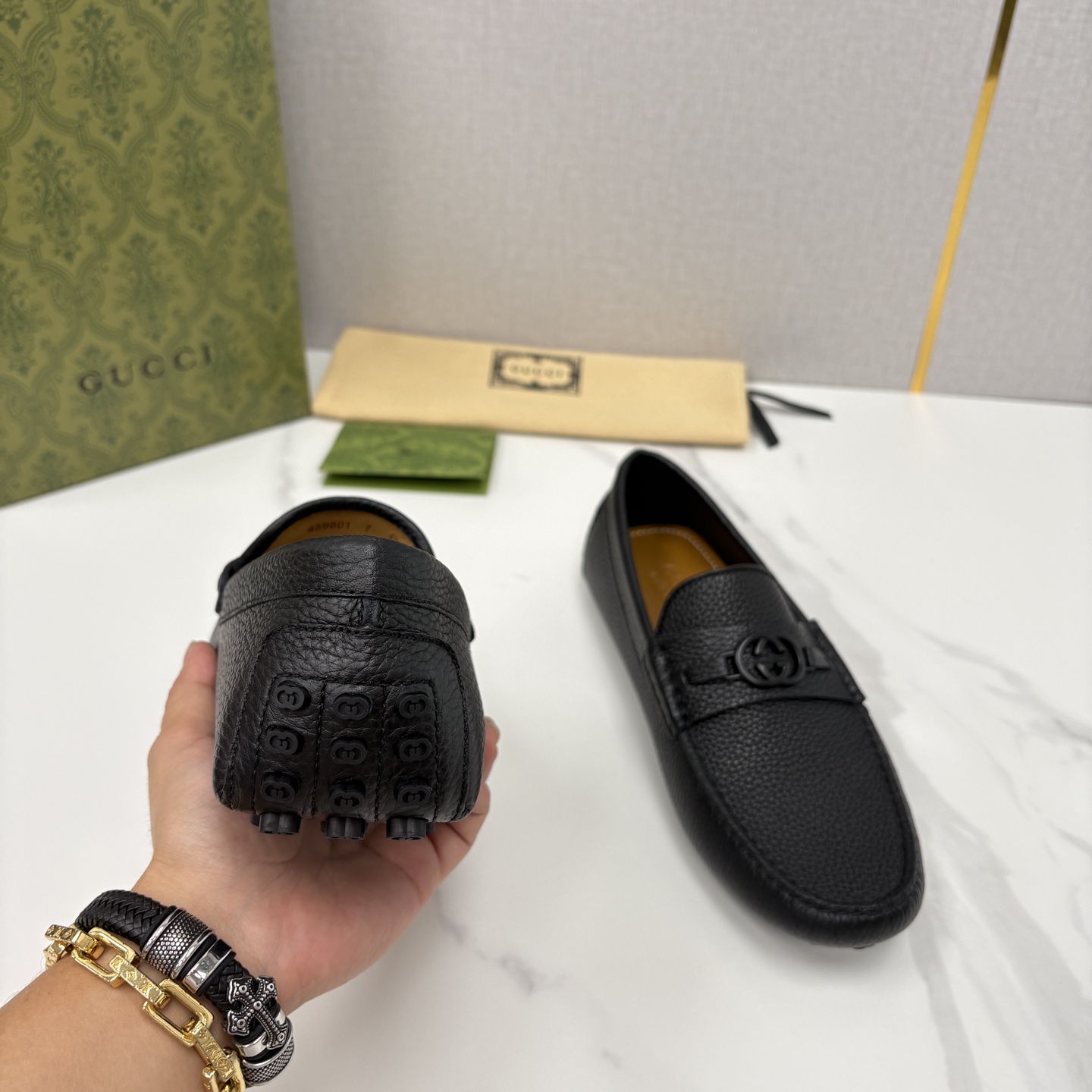 💋💍 G家 代购版 官网同步发售 GUCC* 古～驰 饰马衔扣男士驾车鞋 官方 7,300 经典款式豆豆