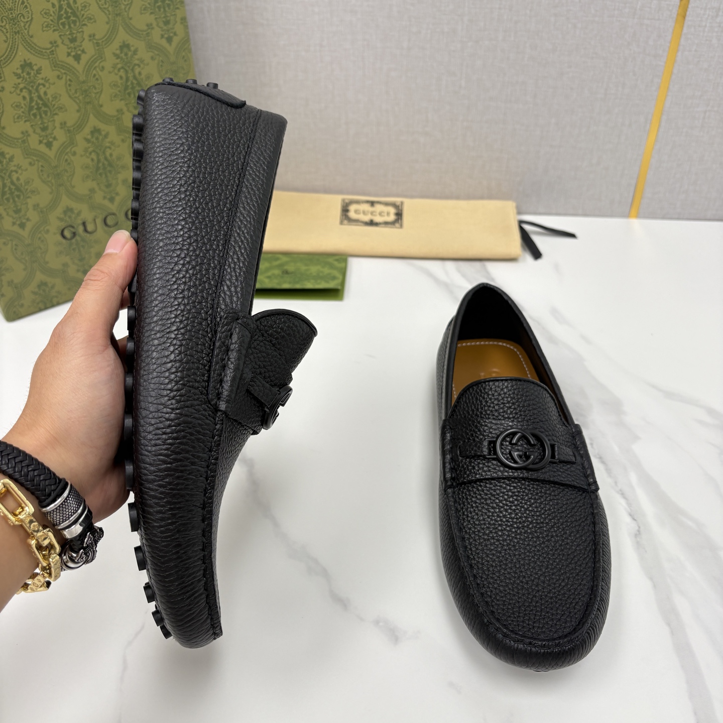 💋💍 G家 代购版 官网同步发售 GUCC* 古～驰 饰马衔扣男士驾车鞋 官方 7,300 经典款式豆豆