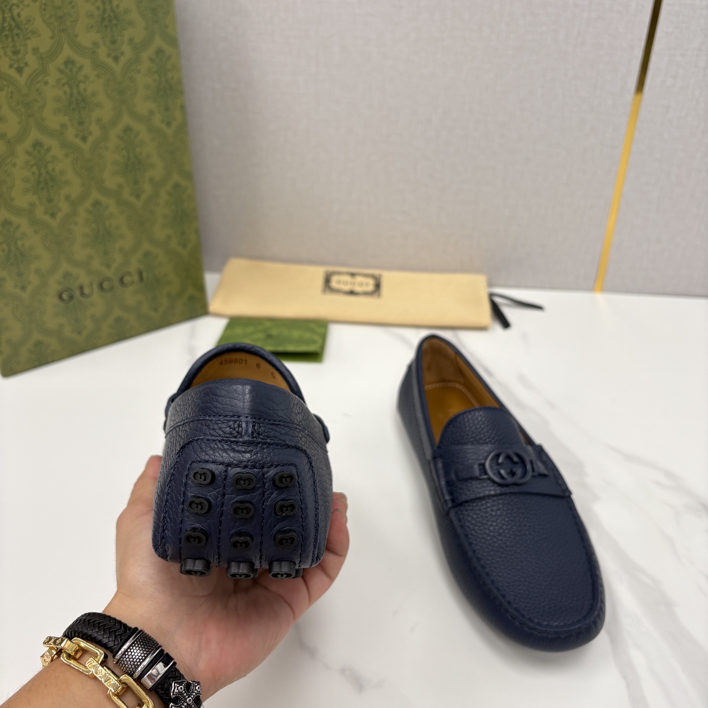 💋💍 G家 代购版 官网同步发售 GUCC* 古～驰 饰马衔扣男士驾车鞋 官方 7,300 经典款式豆豆