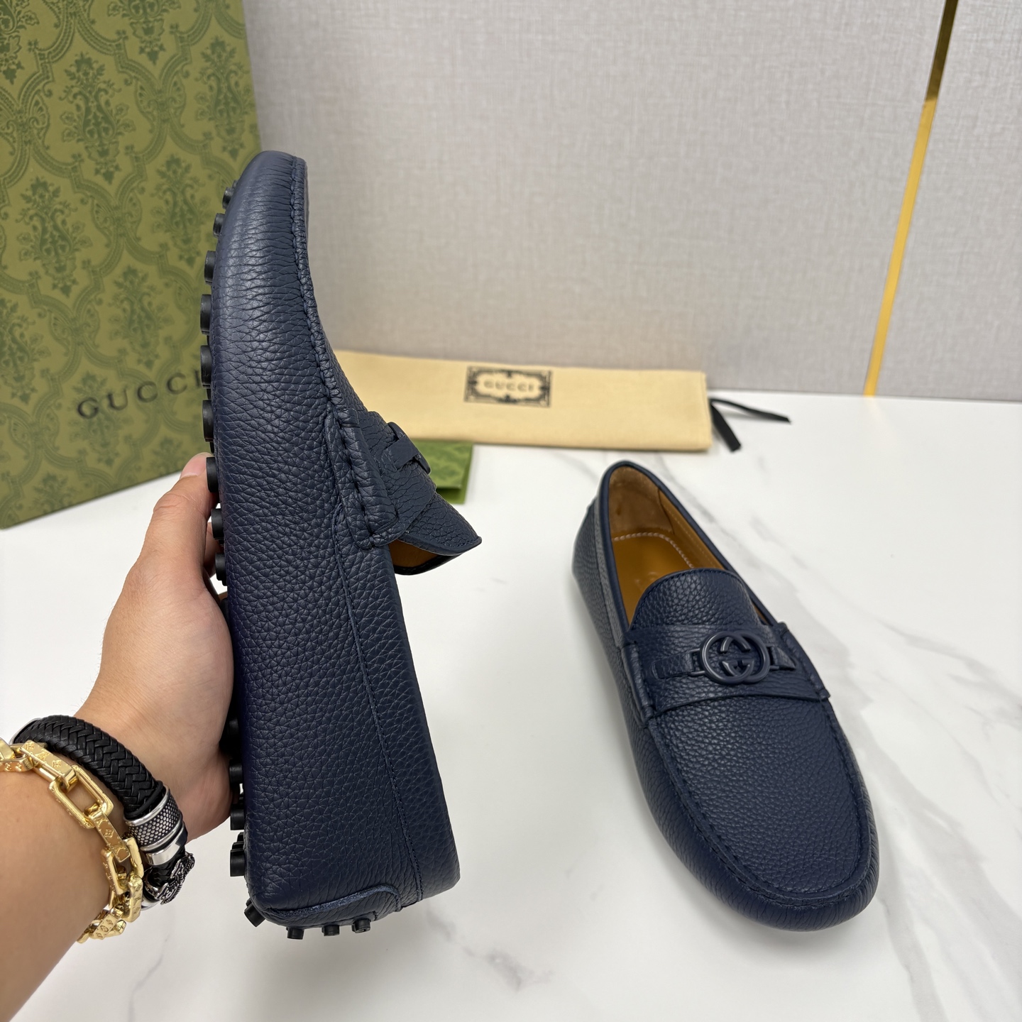 💋💍 G家 代购版 官网同步发售 GUCC* 古～驰 饰马衔扣男士驾车鞋 官方 7,300 经典款式豆豆