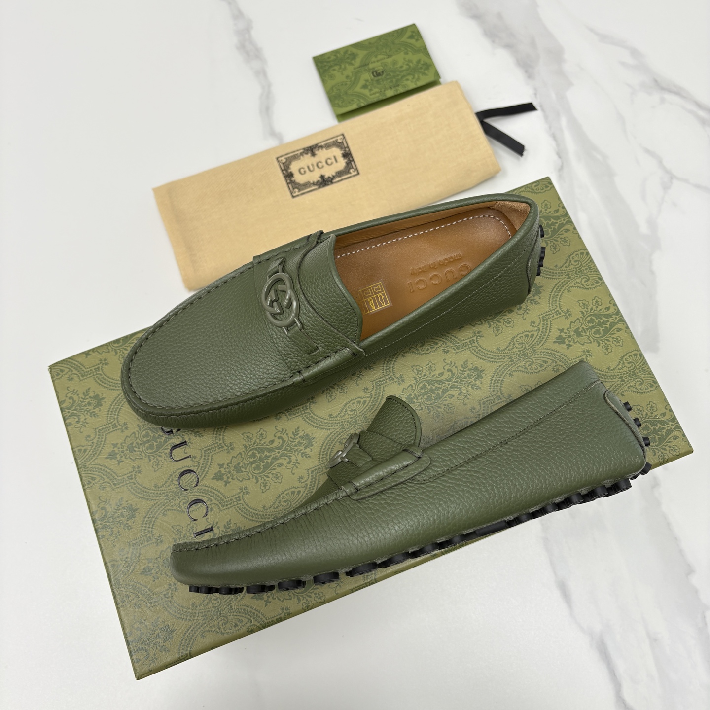 💋💍 G家 代购版 官网同步发售 GUCC* 古～驰 饰马衔扣男士驾车鞋 官方 7,300 经典款式豆豆