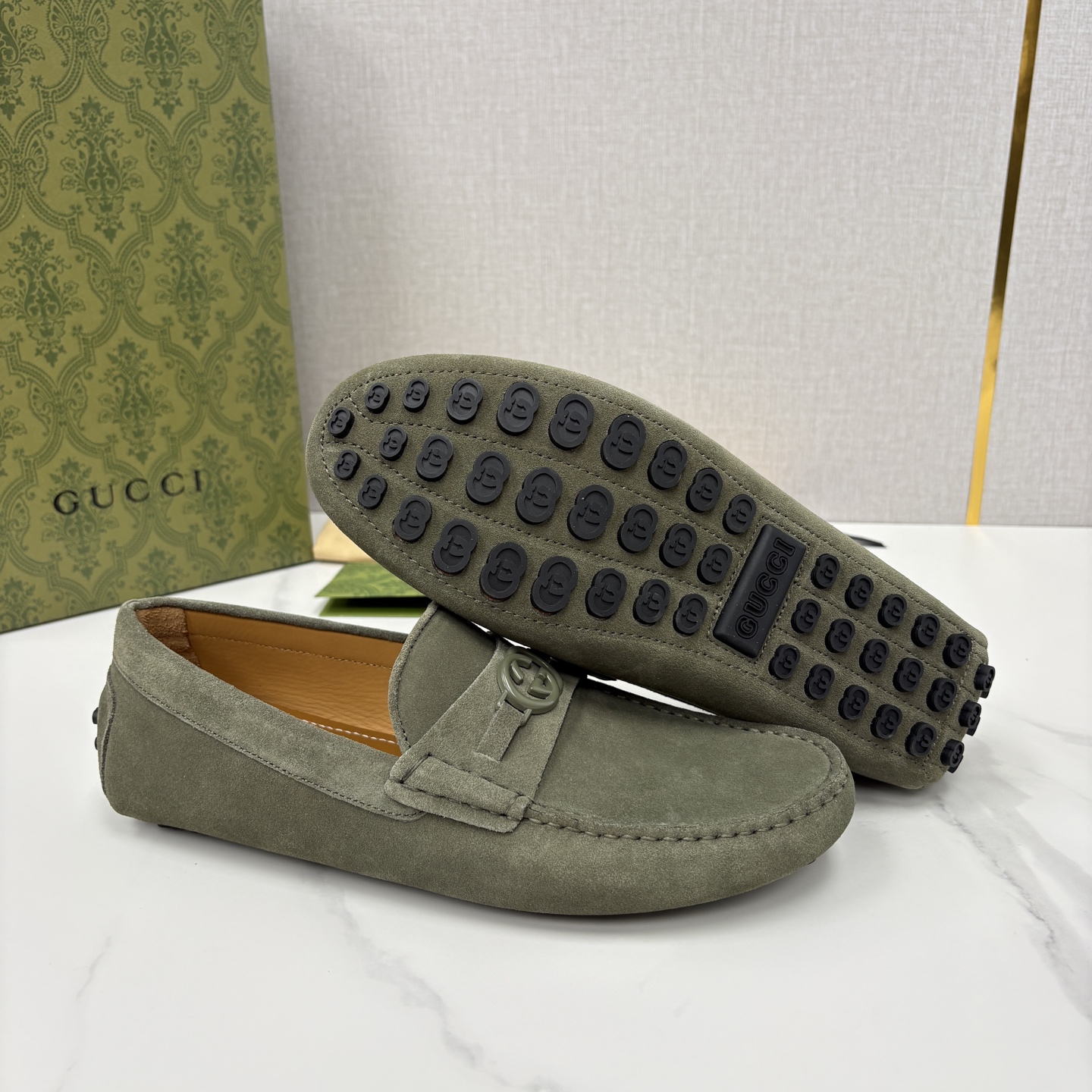 💋💍 G家 代购版 官网同步发售 GUCC* 古～驰 饰马衔扣男士驾车鞋 官方 7,300 经典款式豆豆