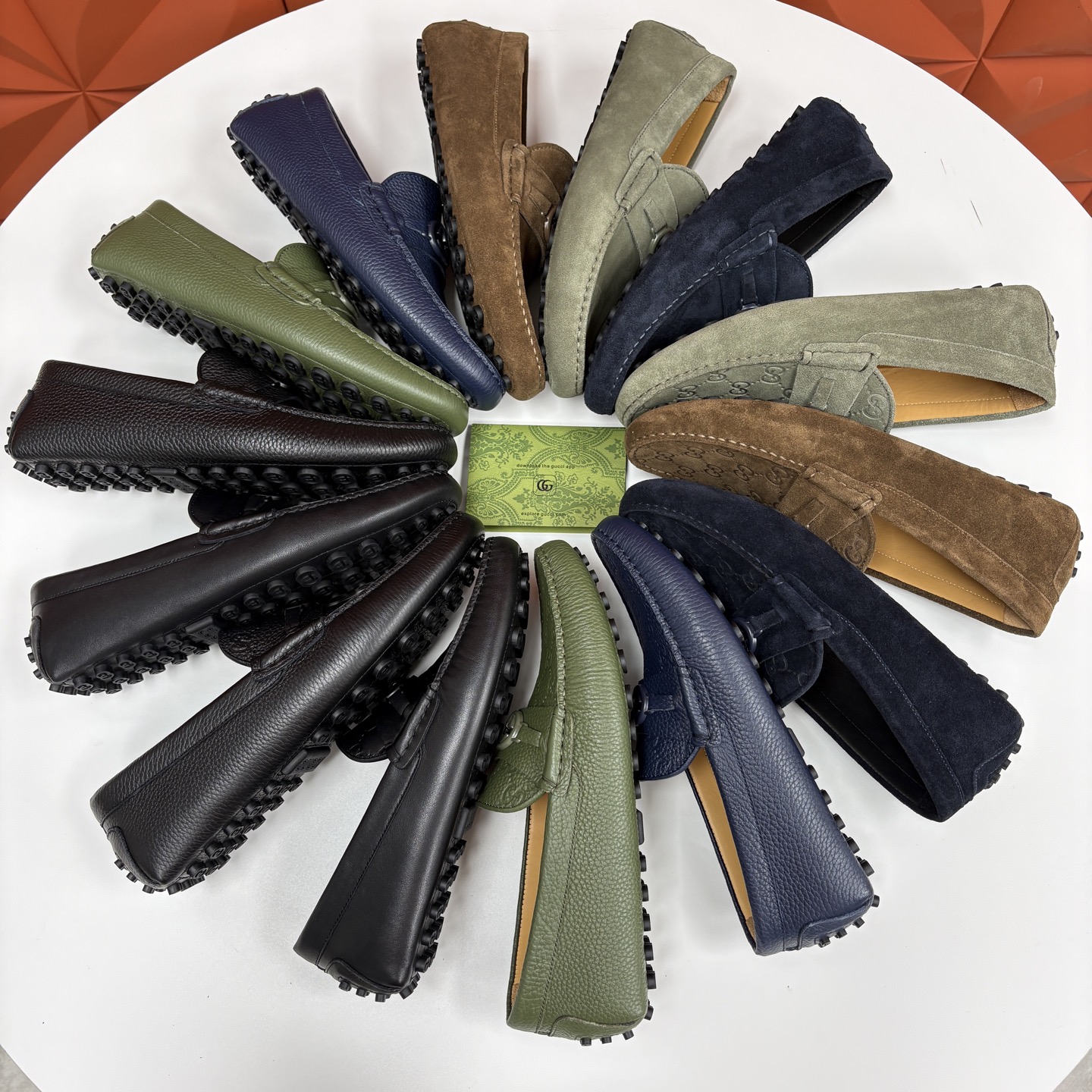 💋💍 G家 代购版 官网同步发售 GUCC* 古～驰 饰马衔扣男士驾车鞋 官方 7,300 经典款式豆豆