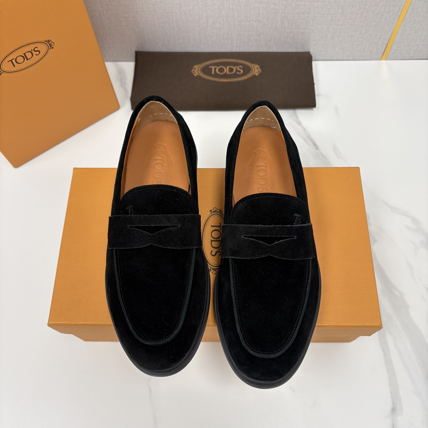 💋💍TOD*S 托德-斯 新品拉菲草（汤德森）OTV绒面皮革乐福鞋上🆕 官方 6,300 本款便鞋面料来