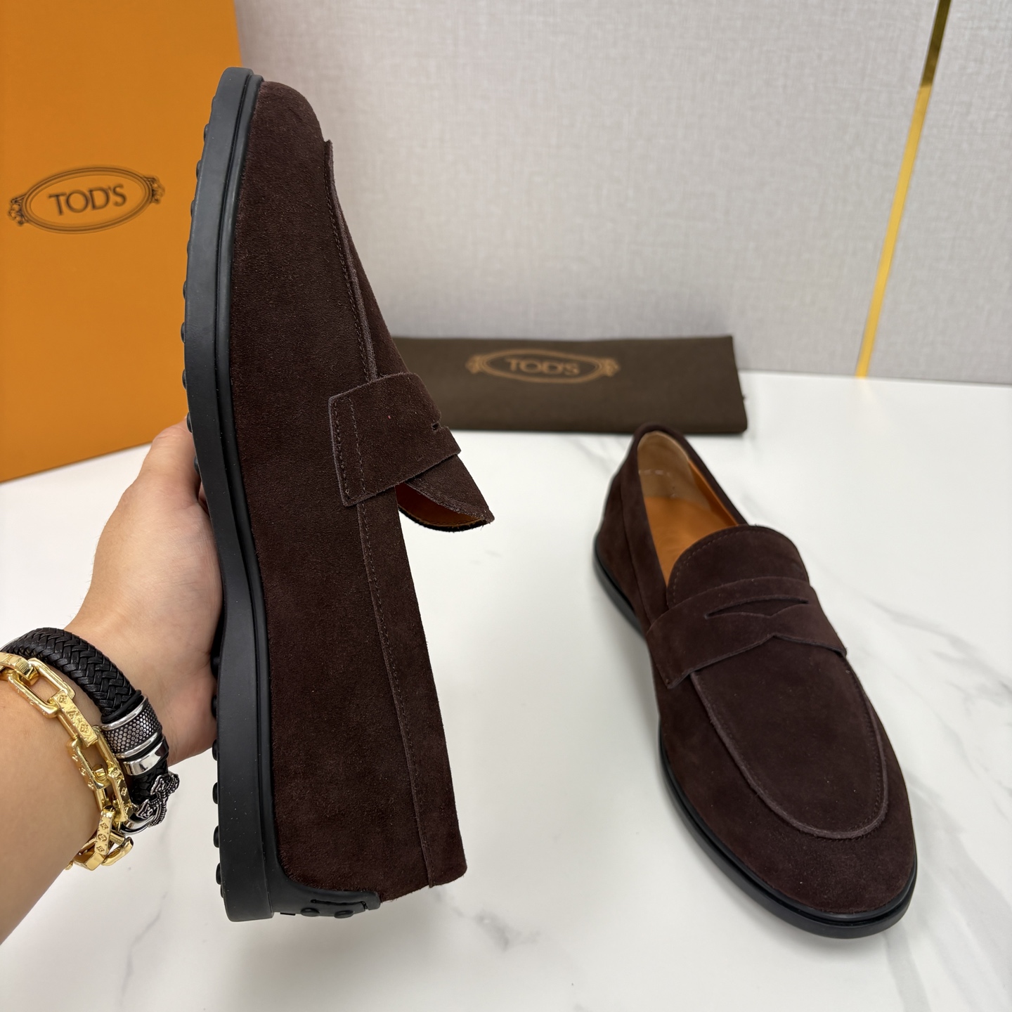 💋💍TOD*S 托德-斯 新品拉菲草（汤德森）OTV绒面皮革乐福鞋上🆕 官方 6,300 本款便鞋面料来