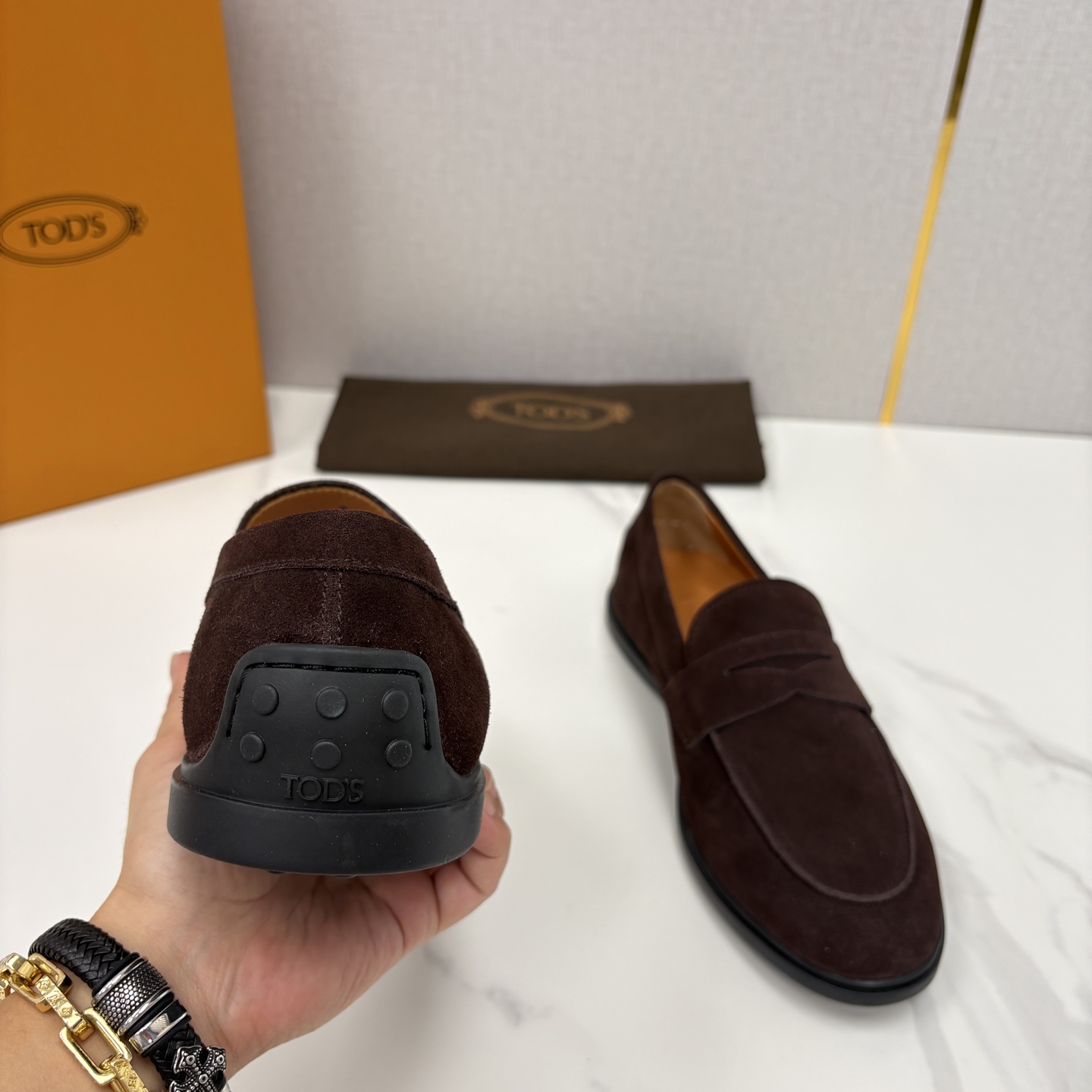 💋💍TOD*S 托德-斯 新品拉菲草（汤德森）OTV绒面皮革乐福鞋上🆕 官方 6,300 本款便鞋面料来