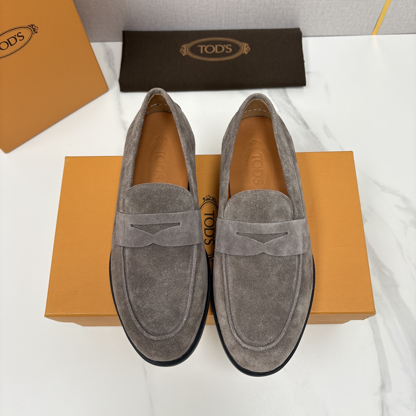 💋💍TOD*S 托德-斯 新品拉菲草（汤德森）OTV绒面皮革乐福鞋上🆕 官方 6,300 本款便鞋面料来