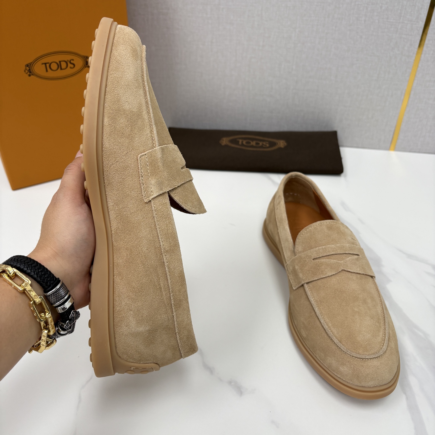 💋💍TOD*S 托德-斯 新品拉菲草（汤德森）OTV绒面皮革乐福鞋上🆕 官方 6,300 本款便鞋面料来