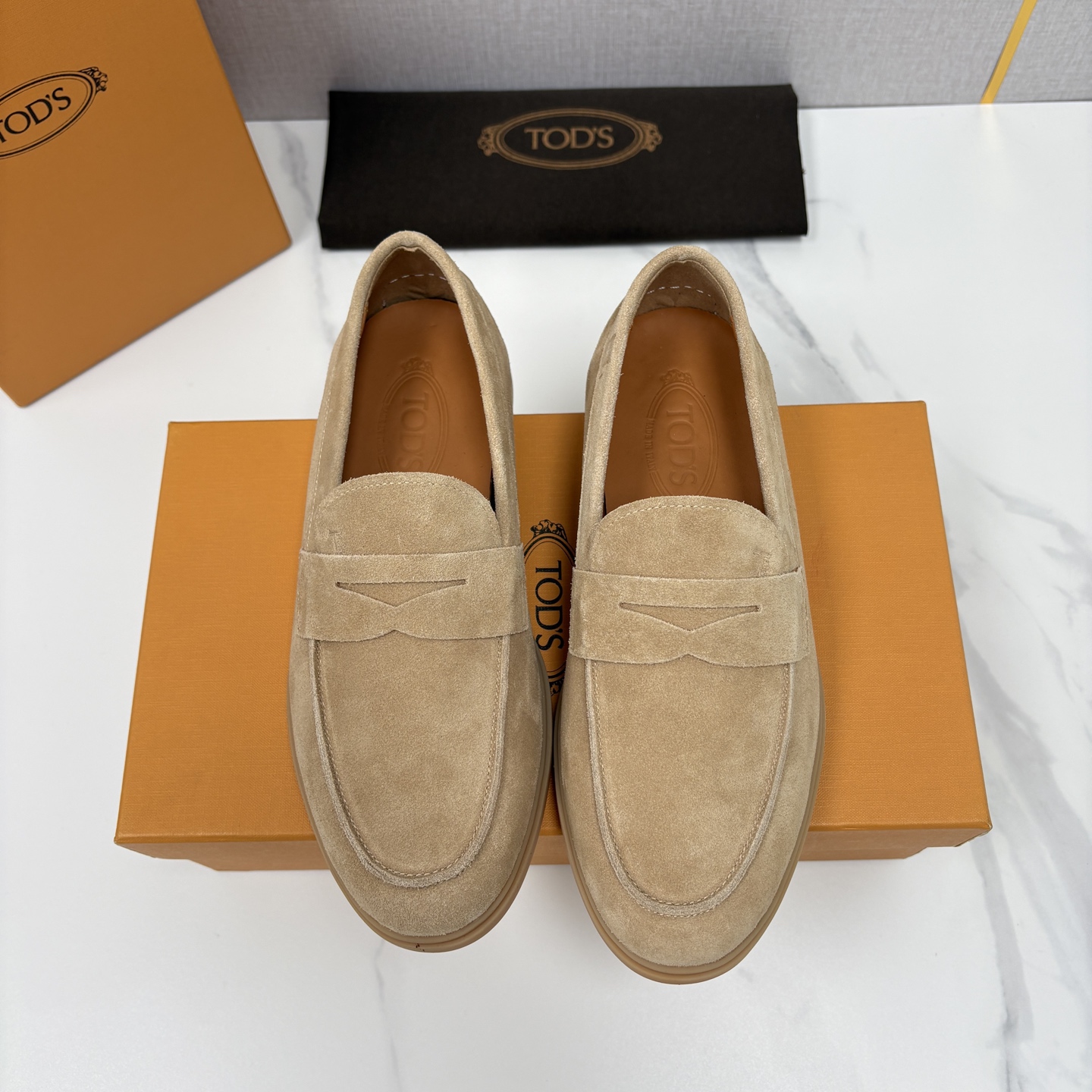 💋💍TOD*S 托德-斯 新品拉菲草（汤德森）OTV绒面皮革乐福鞋上🆕 官方 6,300 本款便鞋面料来