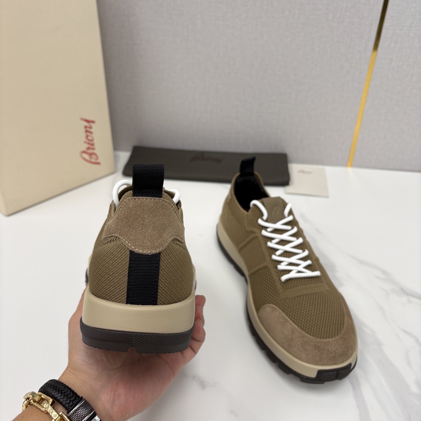 💋💍 Brion* （布里-奥尼） 男士新款轻奢休闲运动鞋 该品牌于1945年创立于意大利罗马的男装奢侈