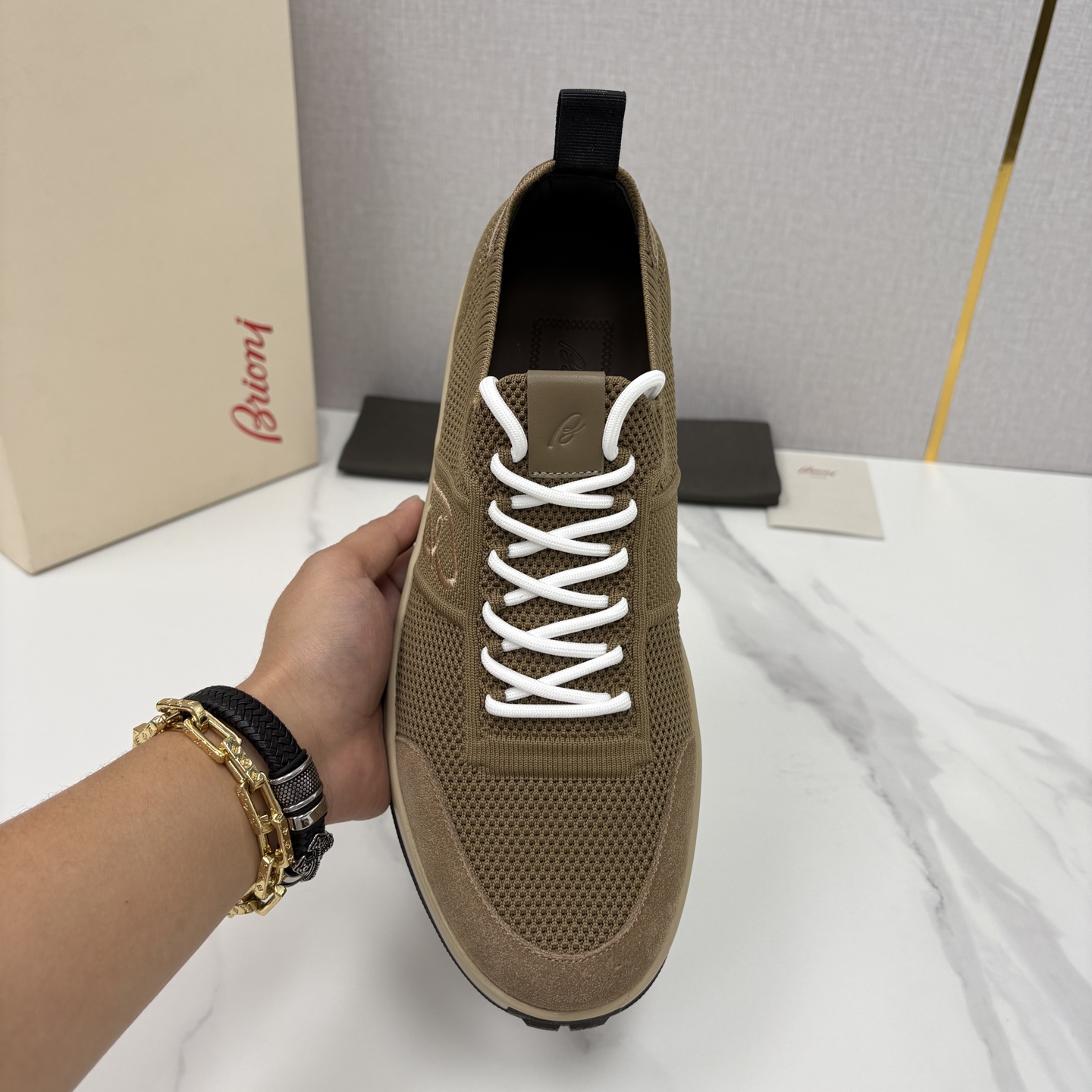 💋💍 Brion* （布里-奥尼） 男士新款轻奢休闲运动鞋 该品牌于1945年创立于意大利罗马的男装奢侈