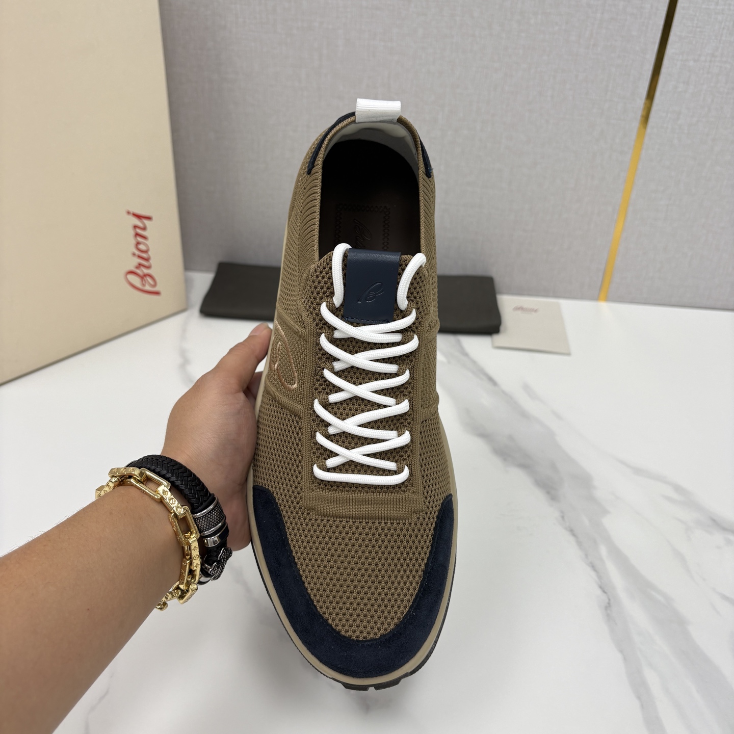 💋💍 Brion* （布里-奥尼） 男士新款轻奢休闲运动鞋 该品牌于1945年创立于意大利罗马的男装奢侈