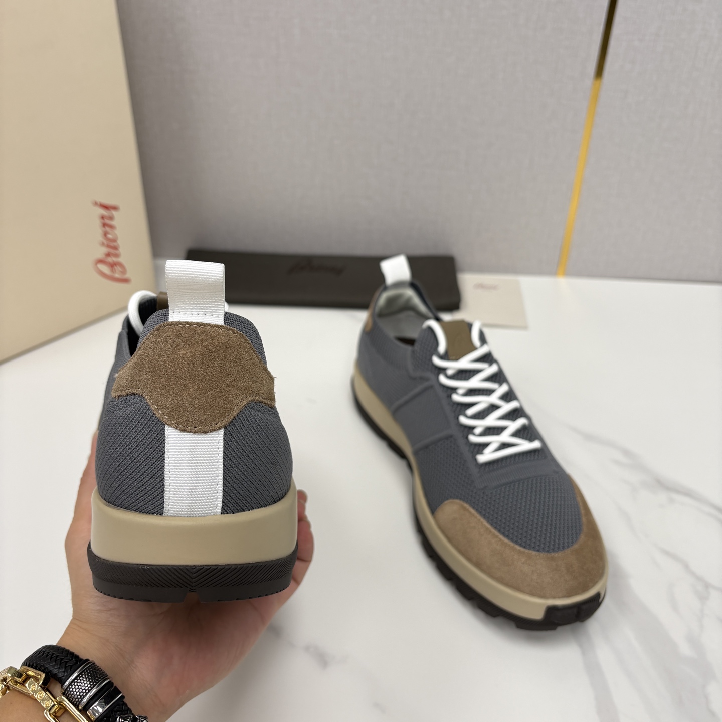 💋💍 Brion* （布里-奥尼） 男士新款轻奢休闲运动鞋 该品牌于1945年创立于意大利罗马的男装奢侈