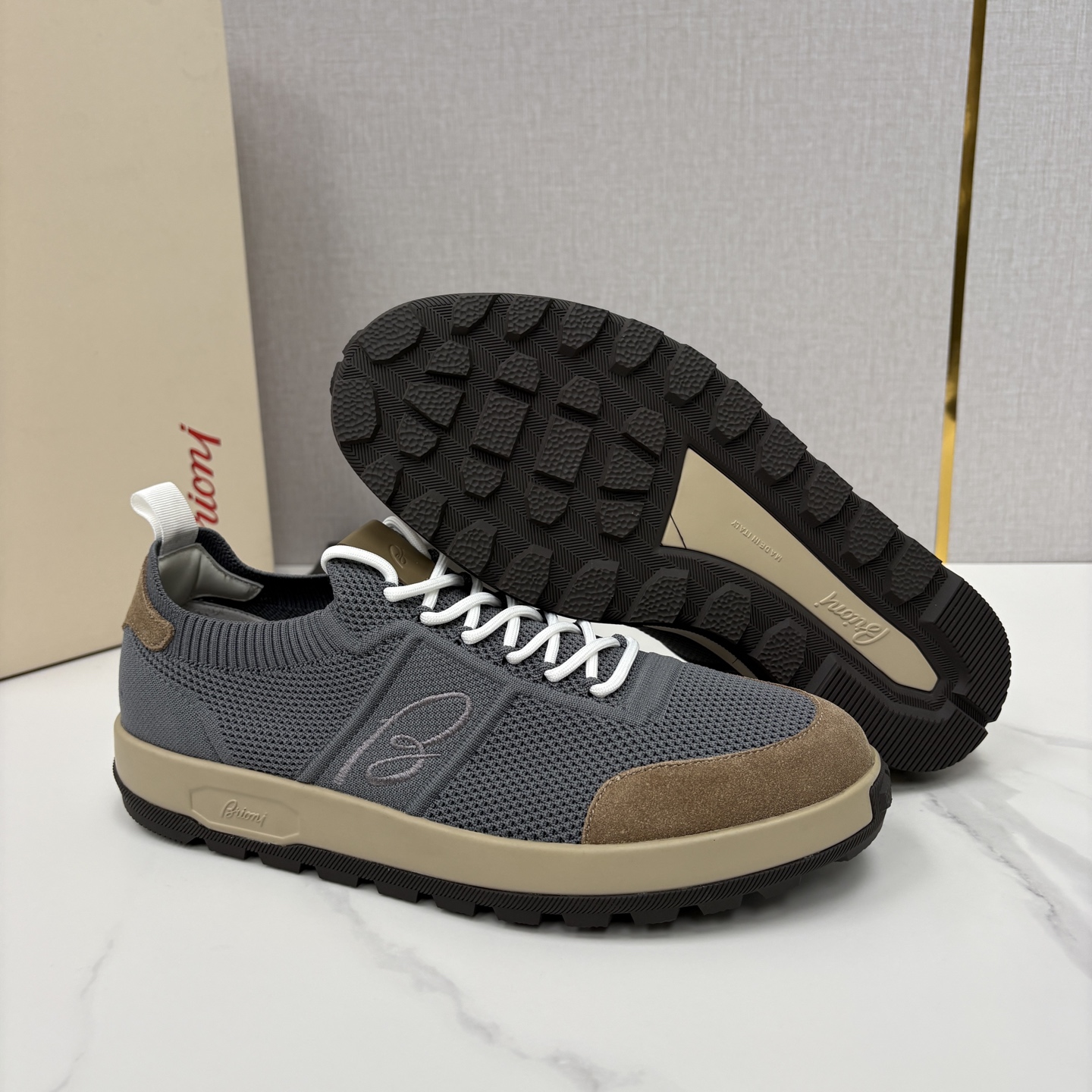 💋💍 Brion* （布里-奥尼） 男士新款轻奢休闲运动鞋 该品牌于1945年创立于意大利罗马的男装奢侈