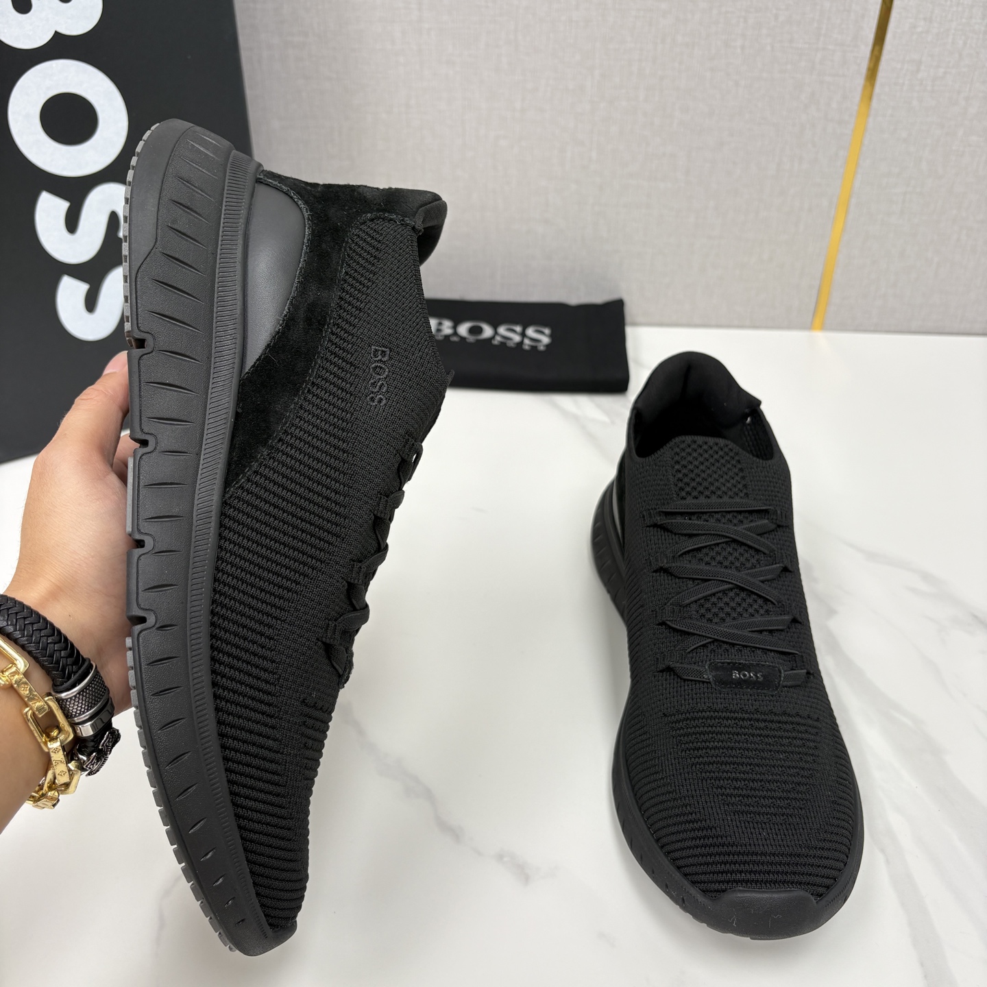 💋💍BOSS 男士新款 HUG*O BOSS 作为德国高端轻奢男装品牌，以极简设计、精湛工艺与都市质感著