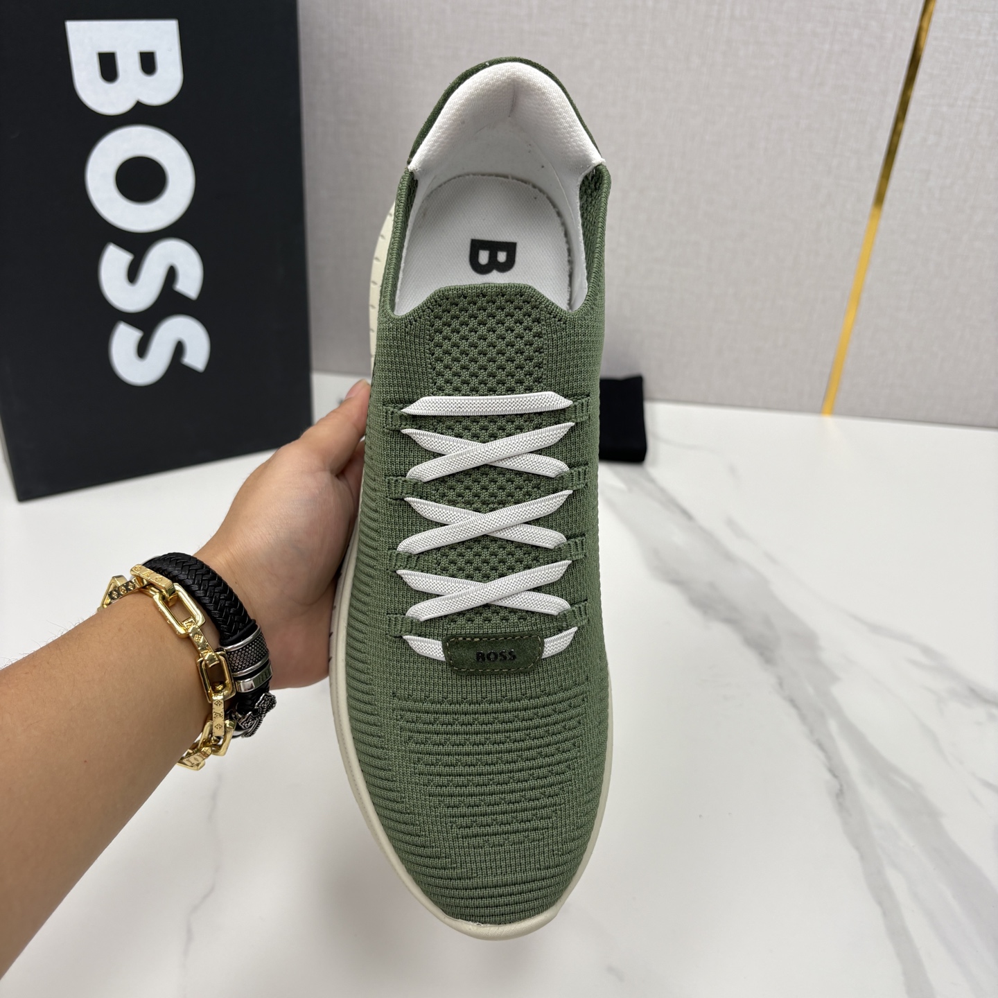 💋💍BOSS 男士新款 HUG*O BOSS 作为德国高端轻奢男装品牌，以极简设计、精湛工艺与都市质感著