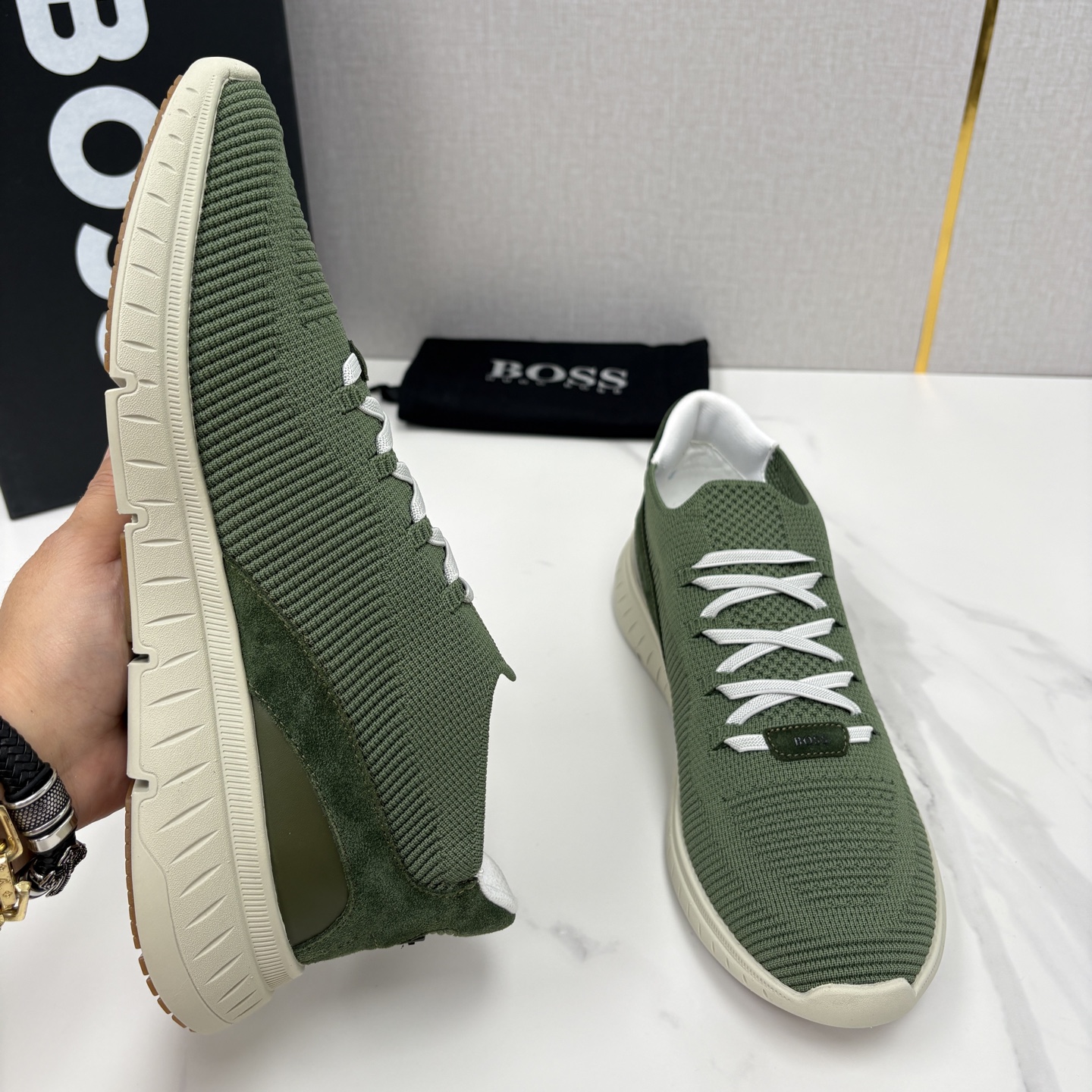 💋💍BOSS 男士新款 HUG*O BOSS 作为德国高端轻奢男装品牌，以极简设计、精湛工艺与都市质感著