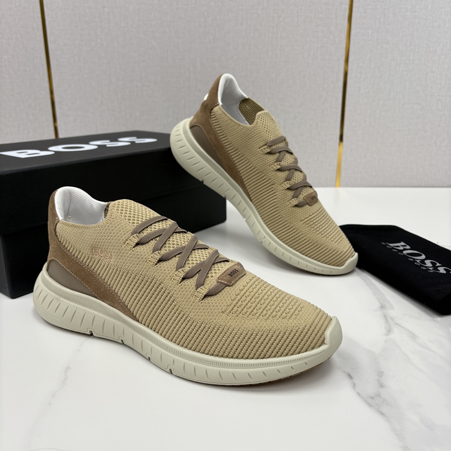 💋💍BOSS 男士新款 HUG*O BOSS 作为德国高端轻奢男装品牌，以极简设计、精湛工艺与都市质感著