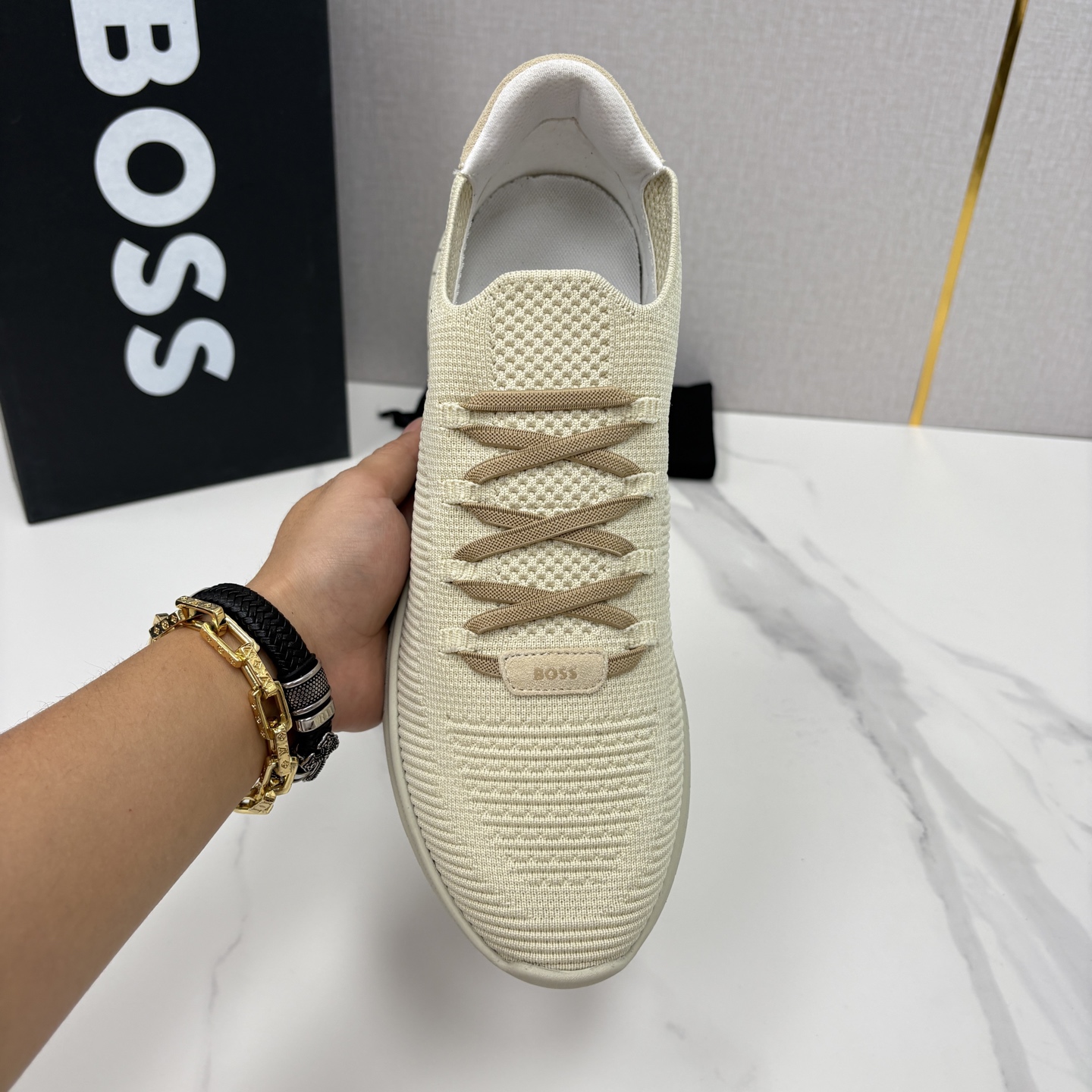 💋💍BOSS 男士新款 HUG*O BOSS 作为德国高端轻奢男装品牌，以极简设计、精湛工艺与都市质感著