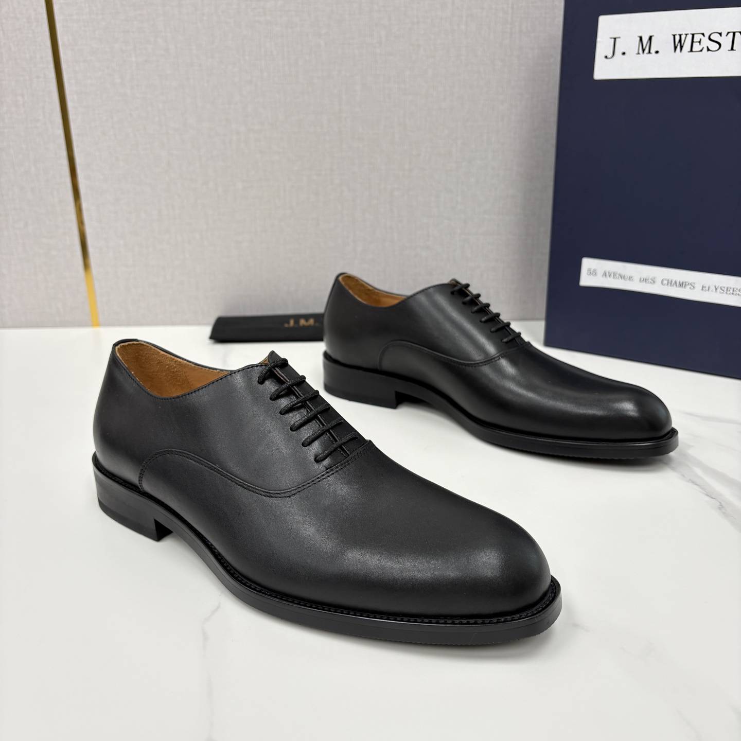 💋💍J.M.Westo*n 威士-顿 男士新品牛津鞋正装鞋皮鞋 法国顶级皮鞋品牌 当法式奢品匠艺邂逅布洛