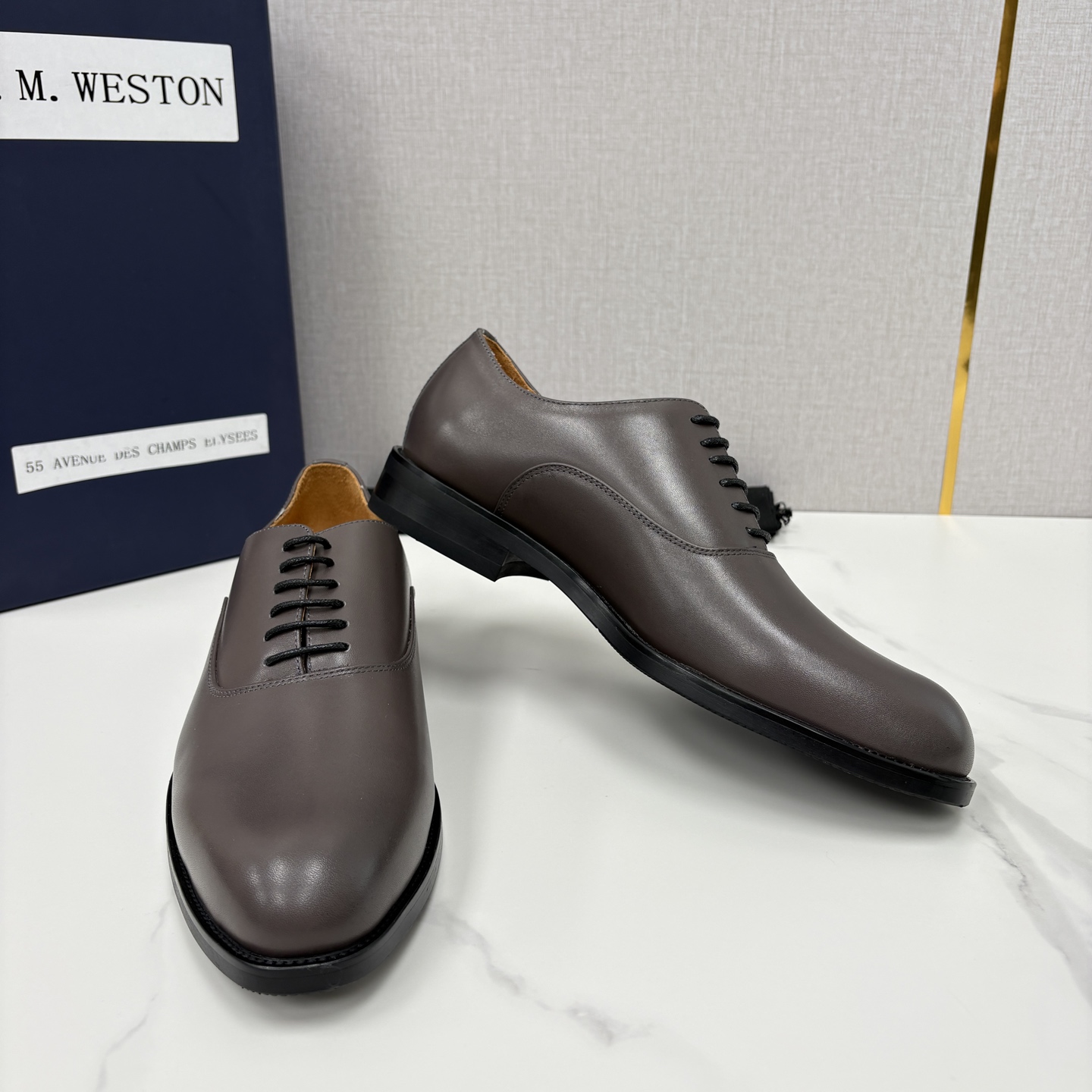 💋💍J.M.Westo*n 威士-顿 男士新品牛津鞋正装鞋皮鞋 法国顶级皮鞋品牌 当法式奢品匠艺邂逅布洛