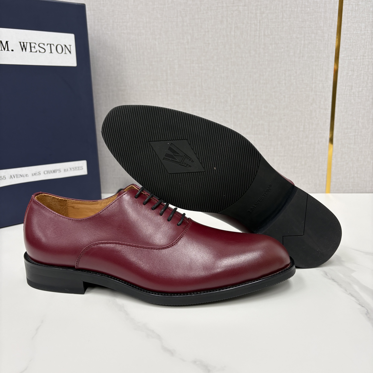 💋💍J.M.Westo*n 威士-顿 男士新品牛津鞋正装鞋皮鞋 法国顶级皮鞋品牌 当法式奢品匠艺邂逅布洛