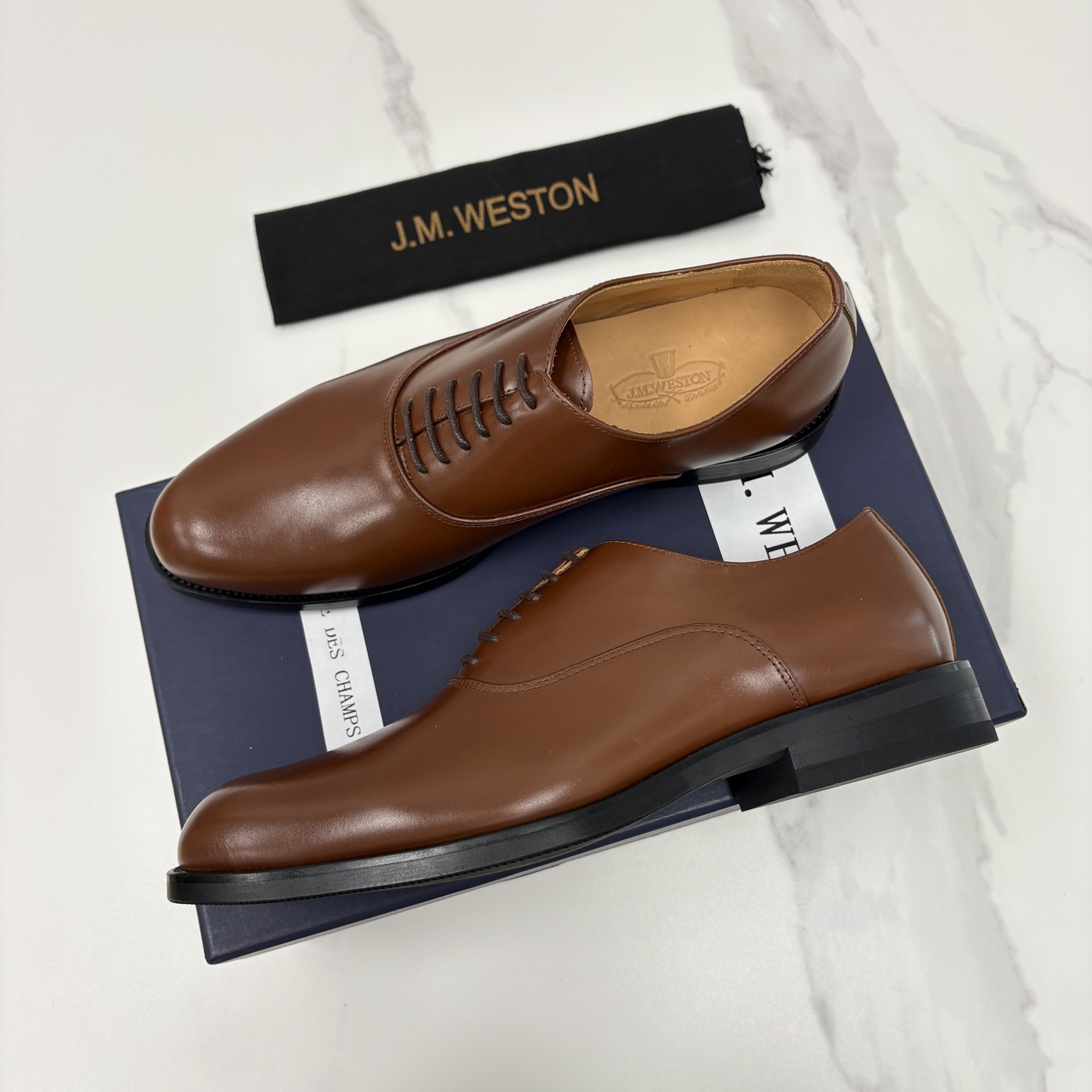 💋💍J.M.Westo*n 威士-顿 男士新品牛津鞋正装鞋皮鞋 法国顶级皮鞋品牌 当法式奢品匠艺邂逅布洛