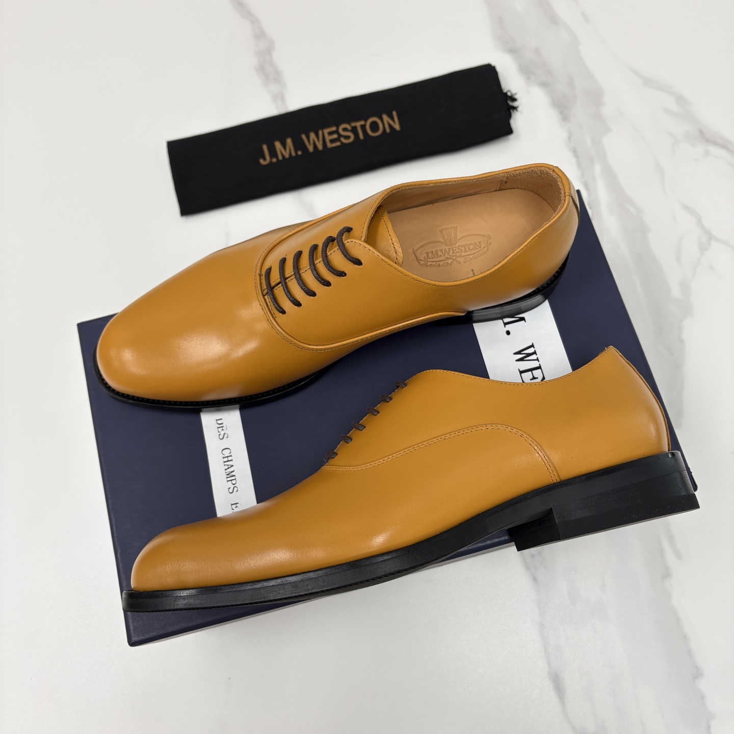 💋💍J.M.Westo*n 威士-顿 男士新品牛津鞋正装鞋皮鞋 法国顶级皮鞋品牌 当法式奢品匠艺邂逅布洛