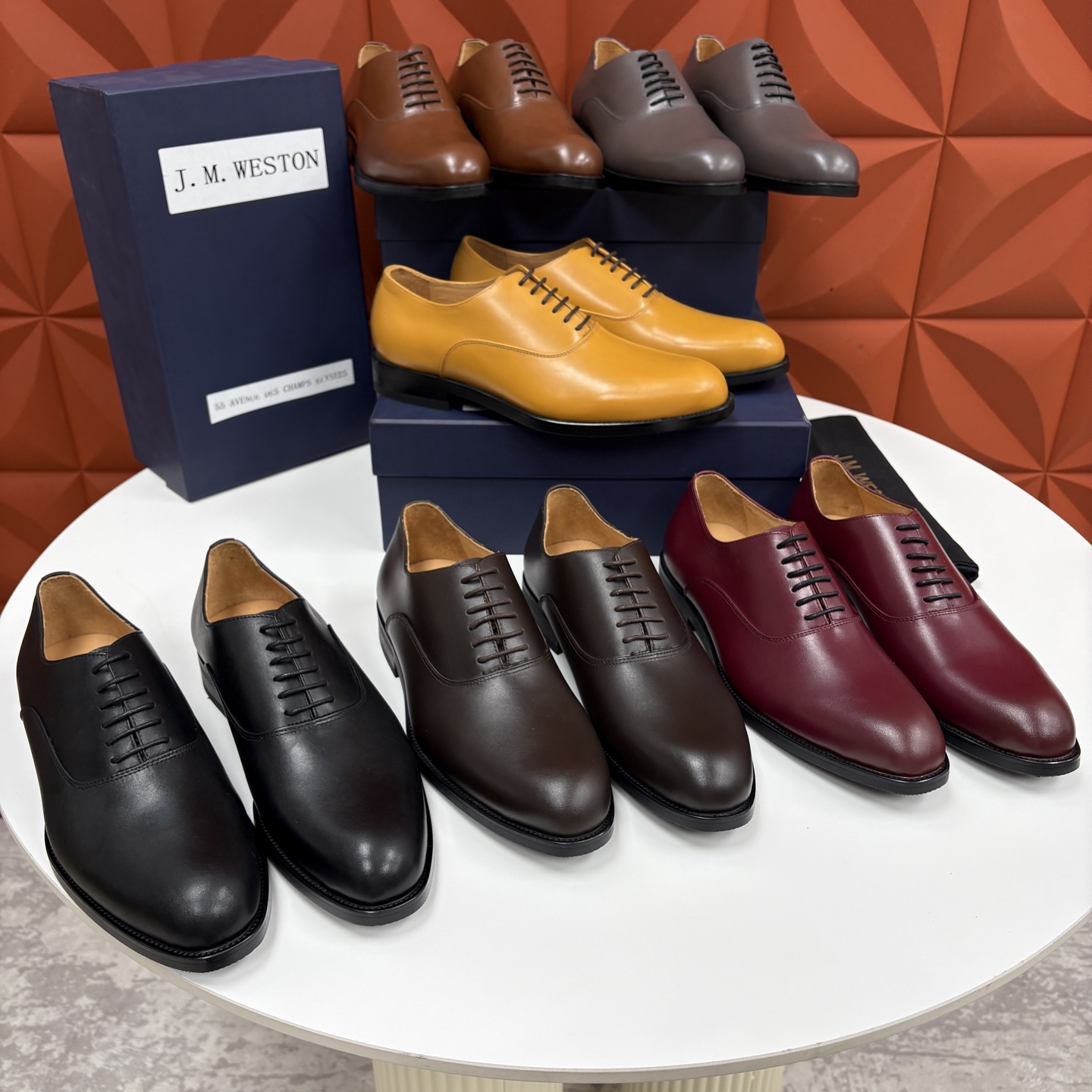💋💍J.M.Westo*n 威士-顿 男士新品牛津鞋正装鞋皮鞋 法国顶级皮鞋品牌 当法式奢品匠艺邂逅布洛