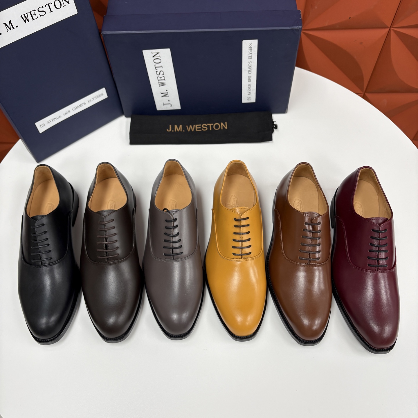 💋💍J.M.Westo*n 威士-顿 男士新品牛津鞋正装鞋皮鞋 法国顶级皮鞋品牌 当法式奢品匠艺邂逅布洛