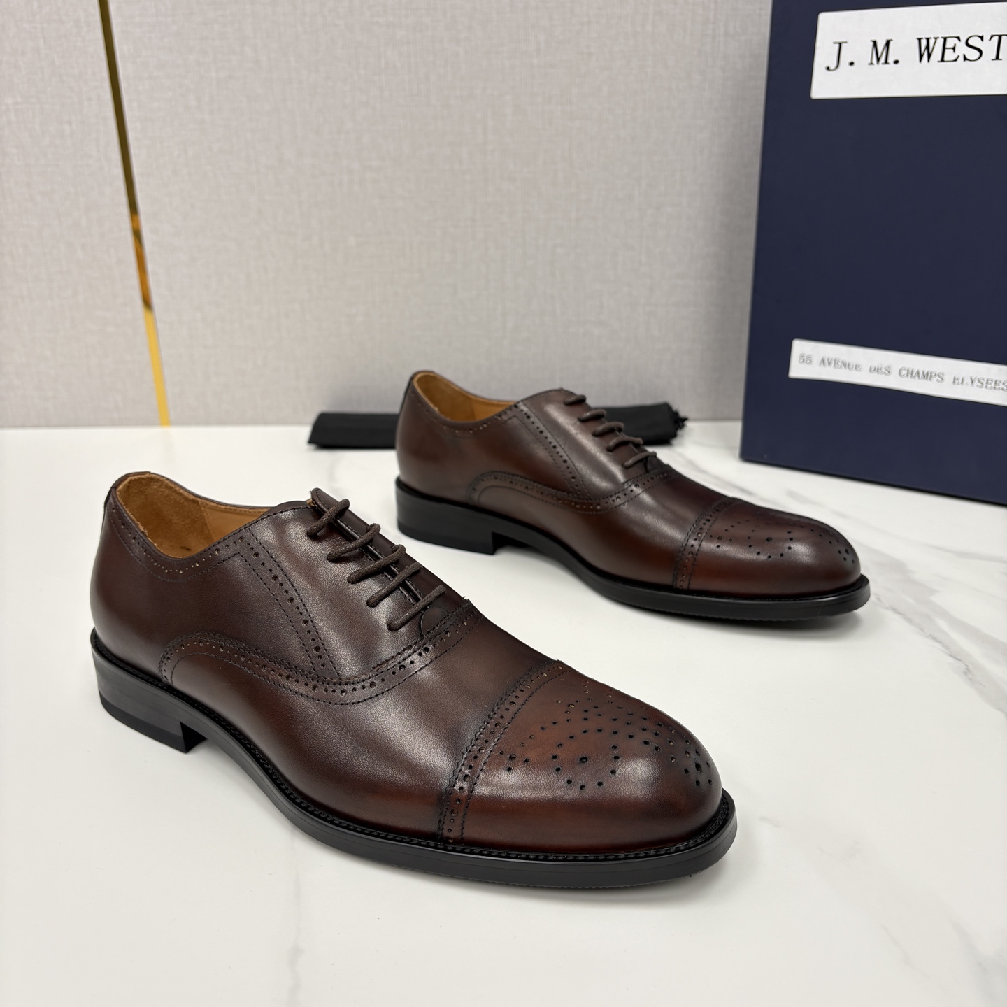 💋💍J.M.Westo*n 威士-顿 男士新品布洛克雕花三节头牛津鞋正装鞋皮鞋 法国顶级皮鞋品牌 当法式